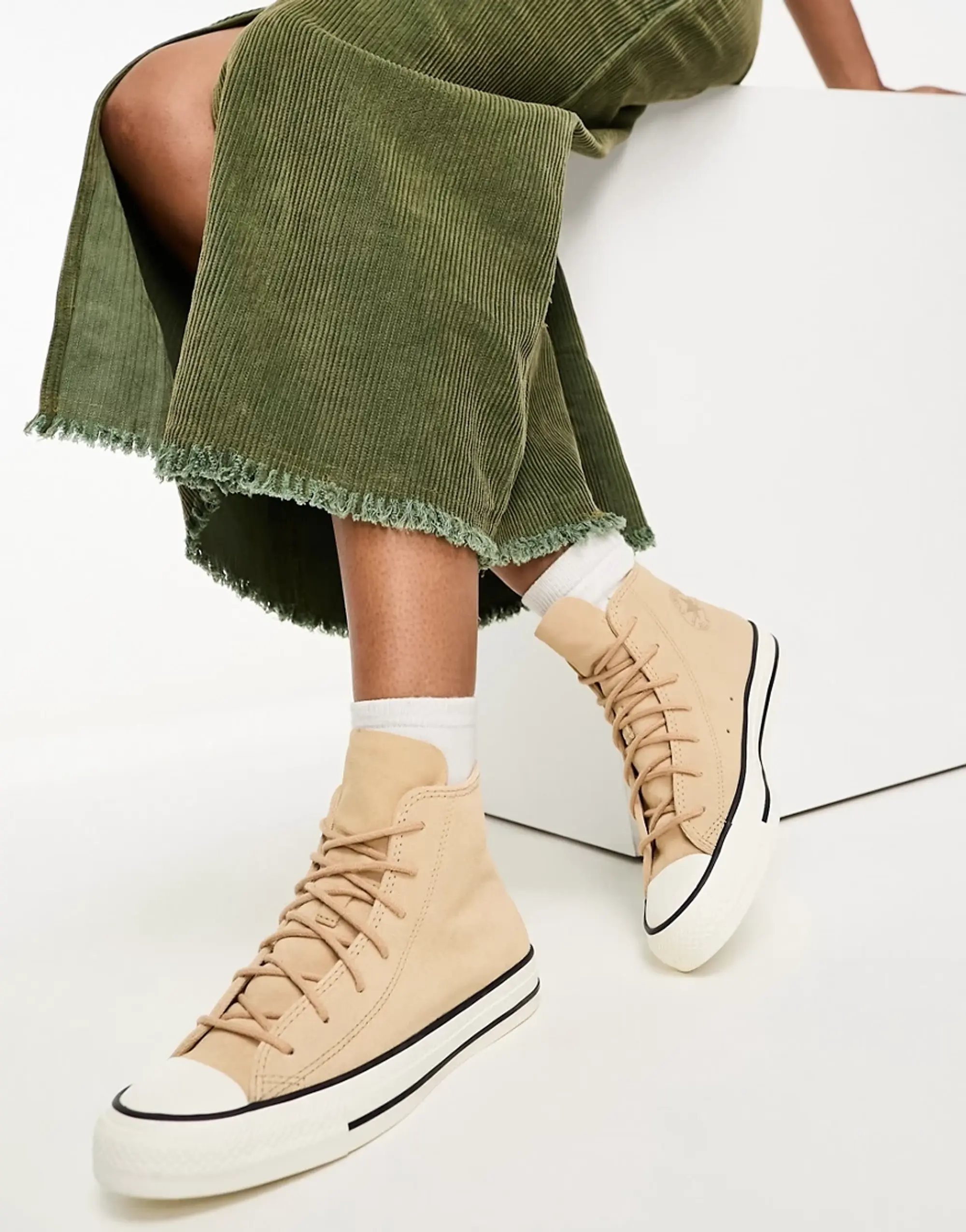 Converse Womens Chuck Taylor All Star Mono Suede