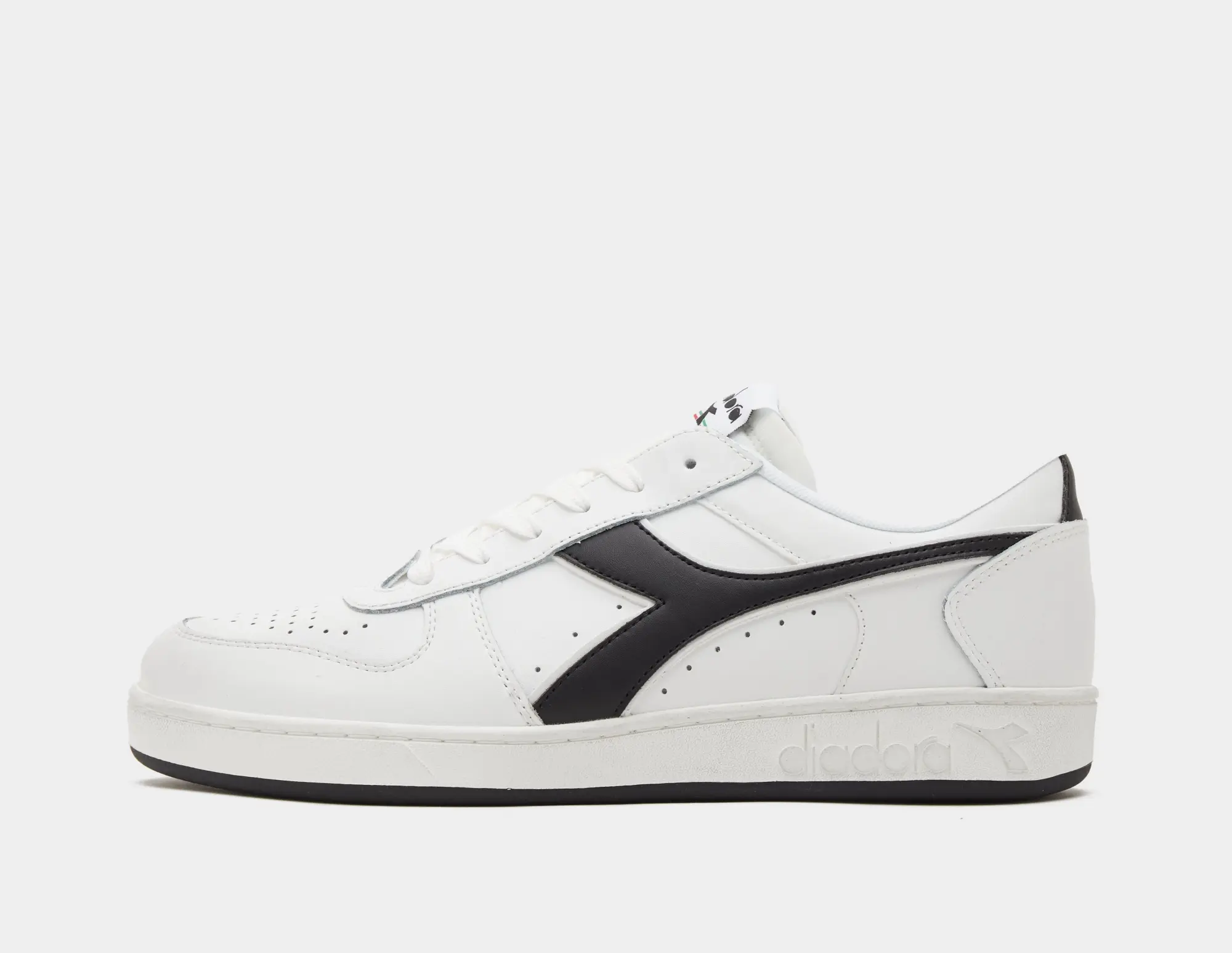 Diadora Magic Basket Low Icon