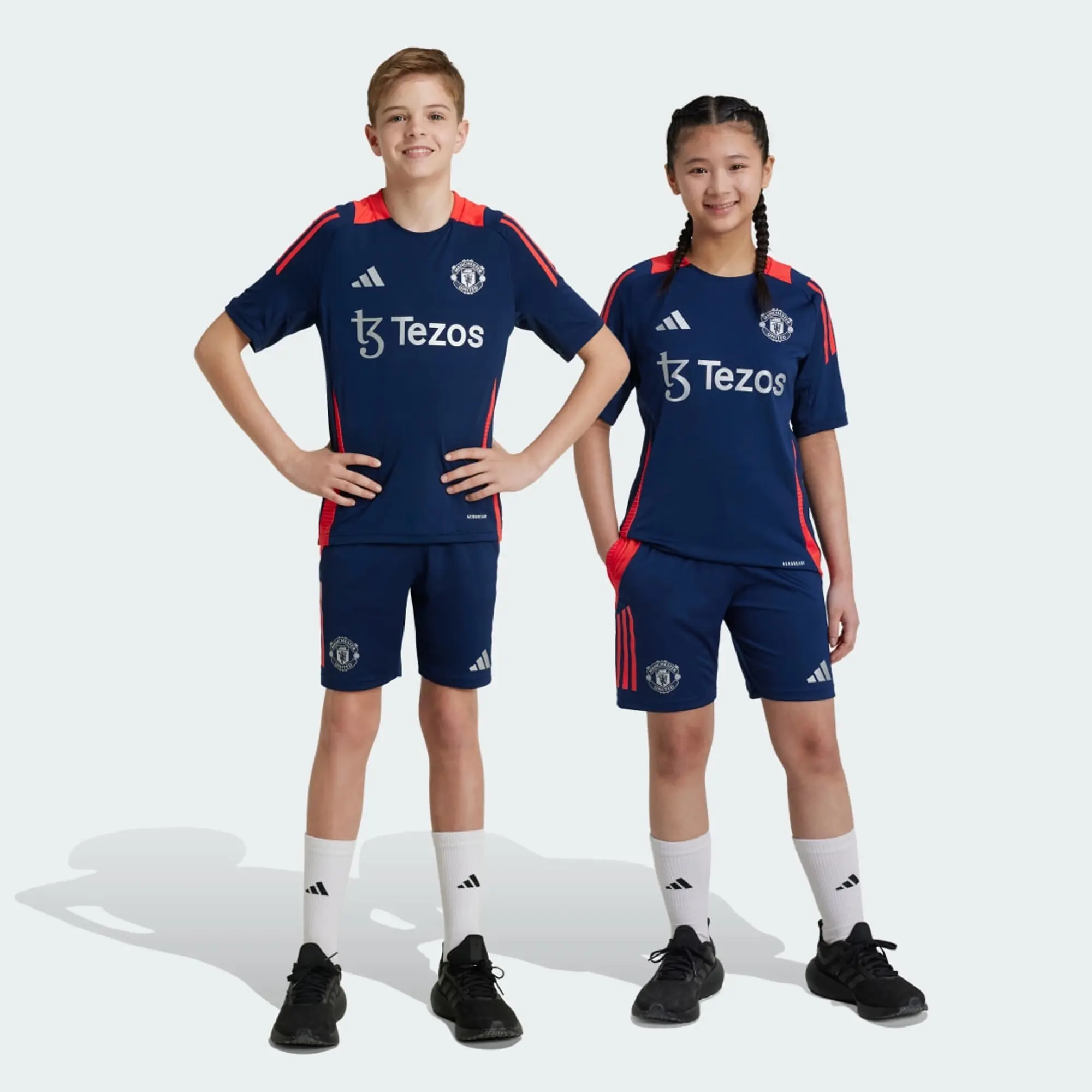 adidas Manchester United 24 25 Kids Training Shorts