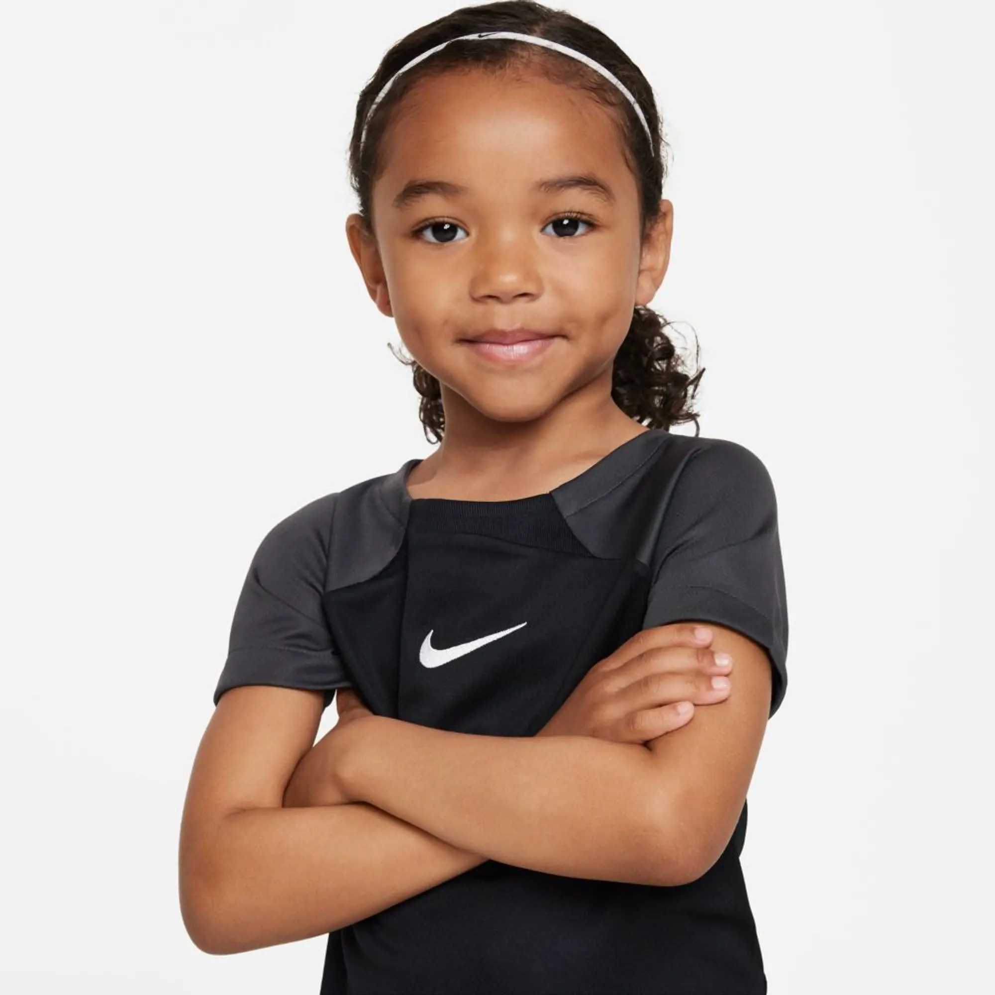 Nike Dri FIT Younger Kids Academy Pro Training Kit