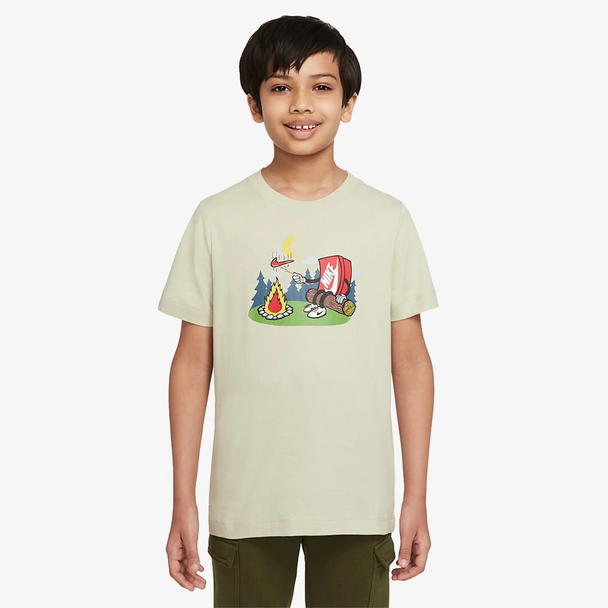 Nike Sportswear Older Kids Boxy T Shirt 8 15Y
