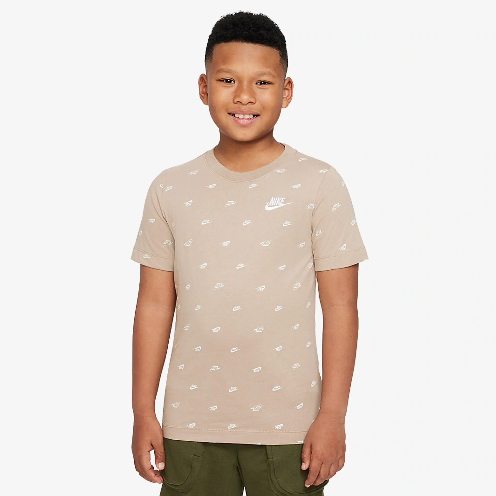 Nike Sportswear Older Kids T Shirt 8 15Y