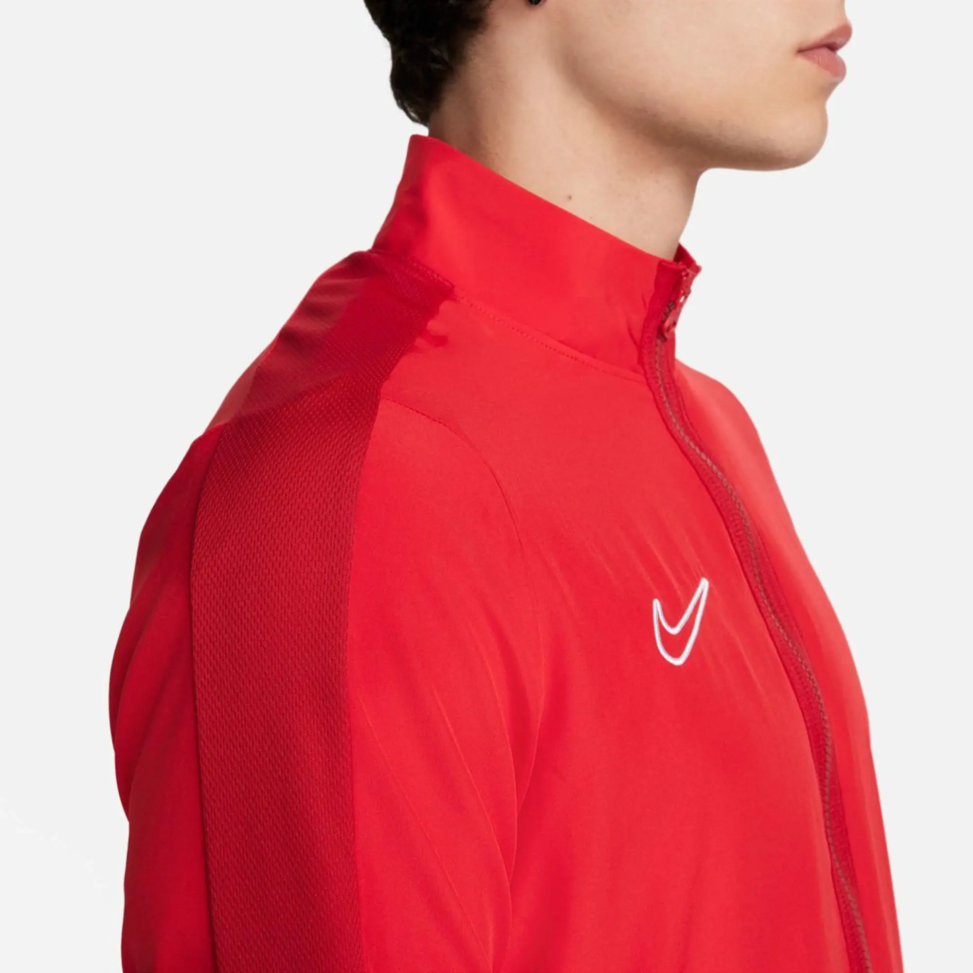 Nike Academy 23 Woven Track Jacket
