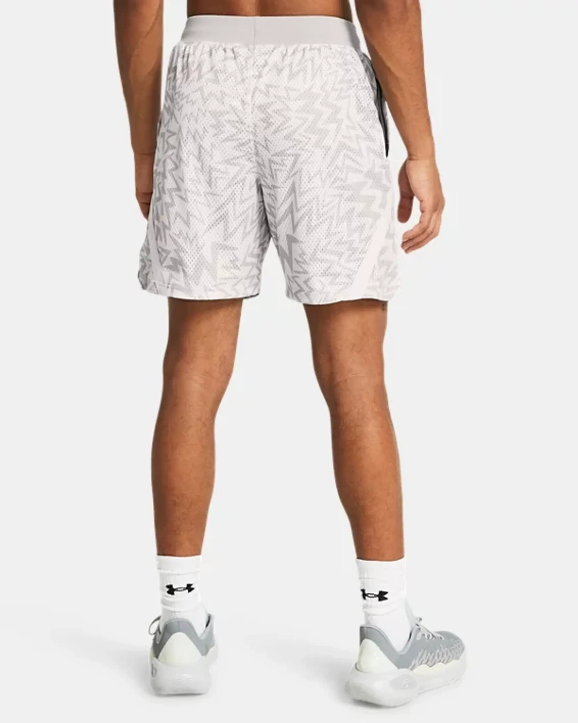Under Armour Men's Curry Mesh Shorts White Clay / Mod Gray XL