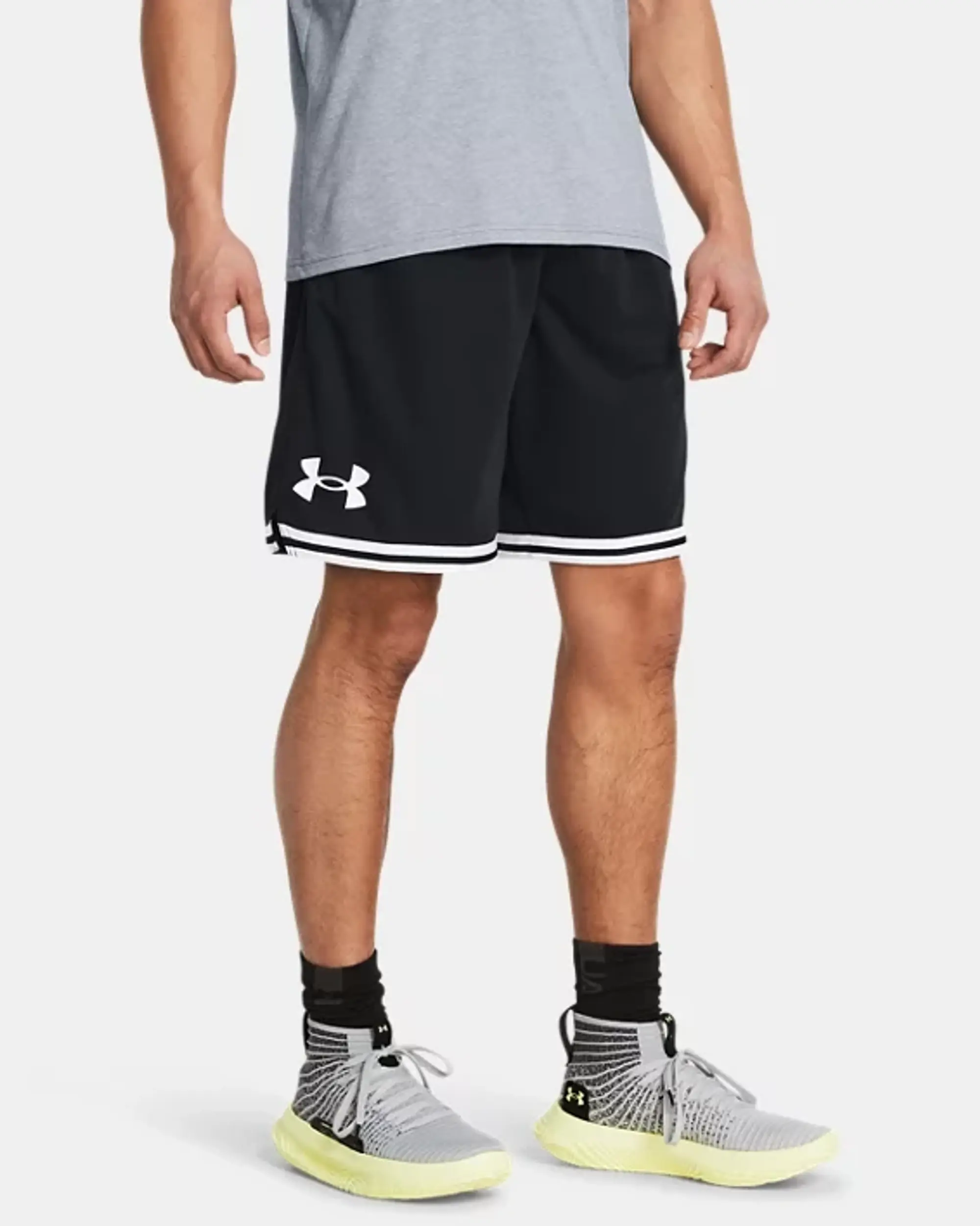 Men's  Under Armour  Perimeter 10 Shorts Black / White XXL