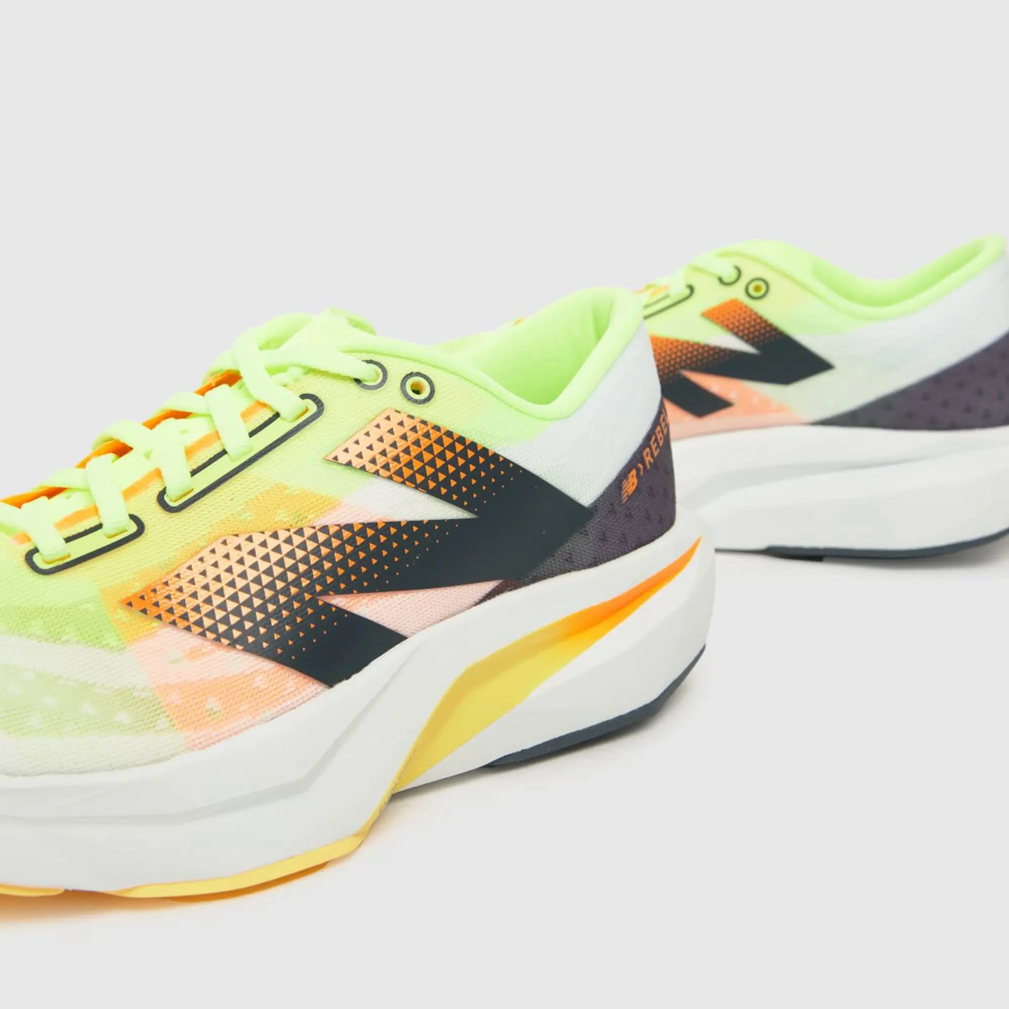 New Balance Women's Running FuelCell Rebel V4 Trainers - White/Yellow, White