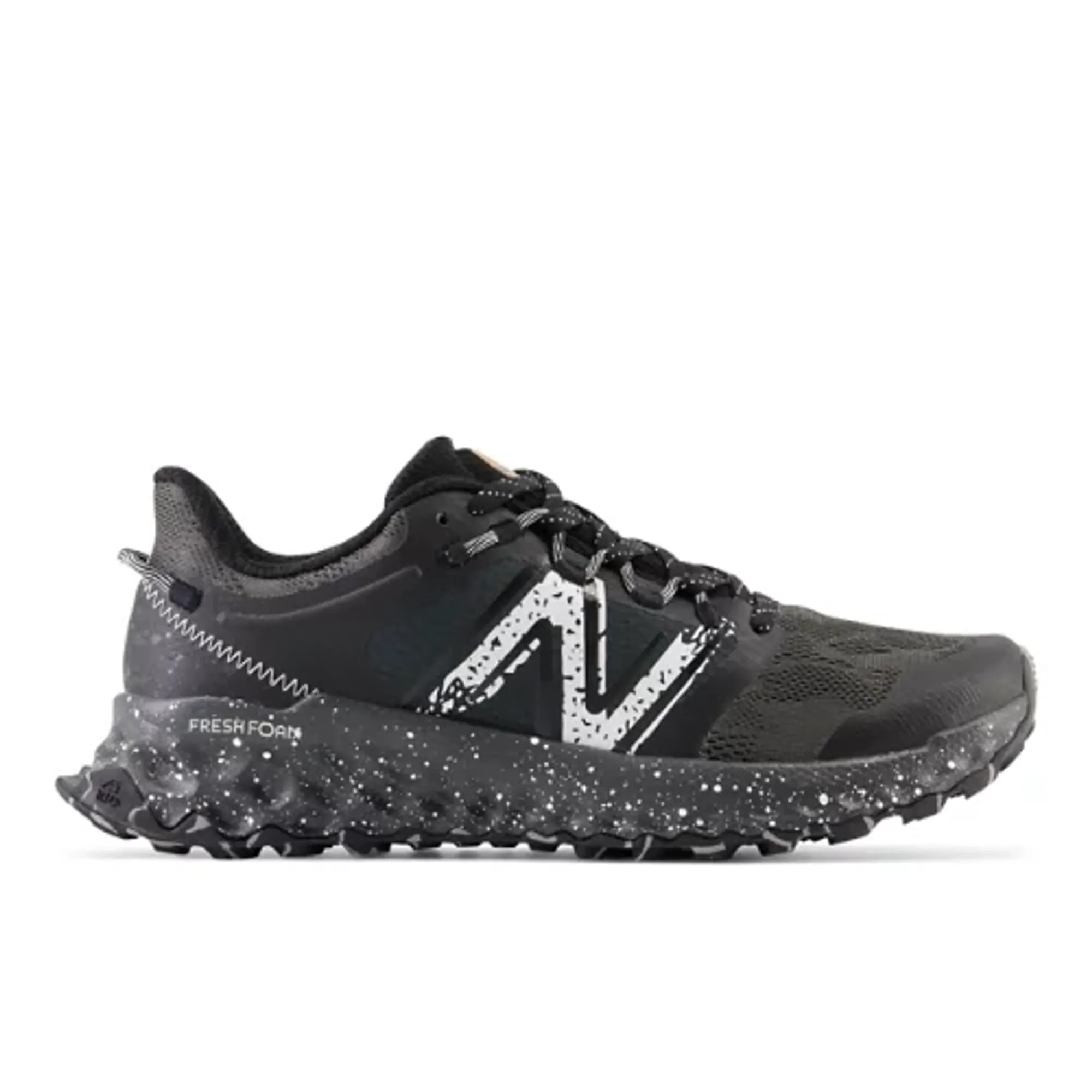 New Balance Women's FRESH FOAM Garoé in Black/Grey/White Synthetic