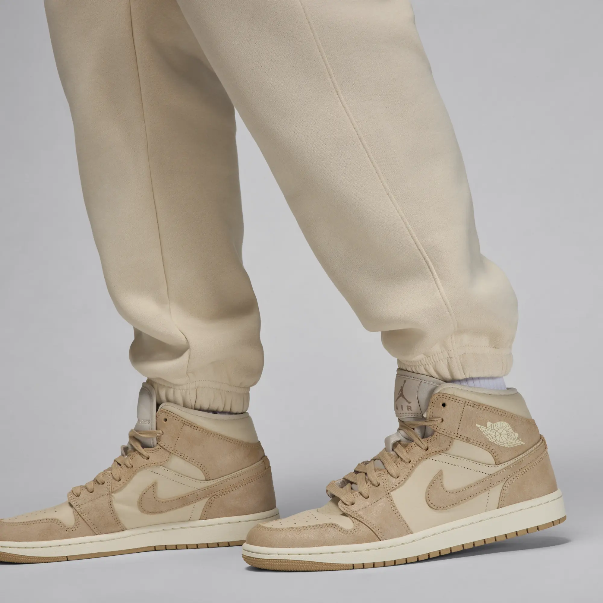 Nike Jordan Jordan Brooklyn Women Pants - Beige