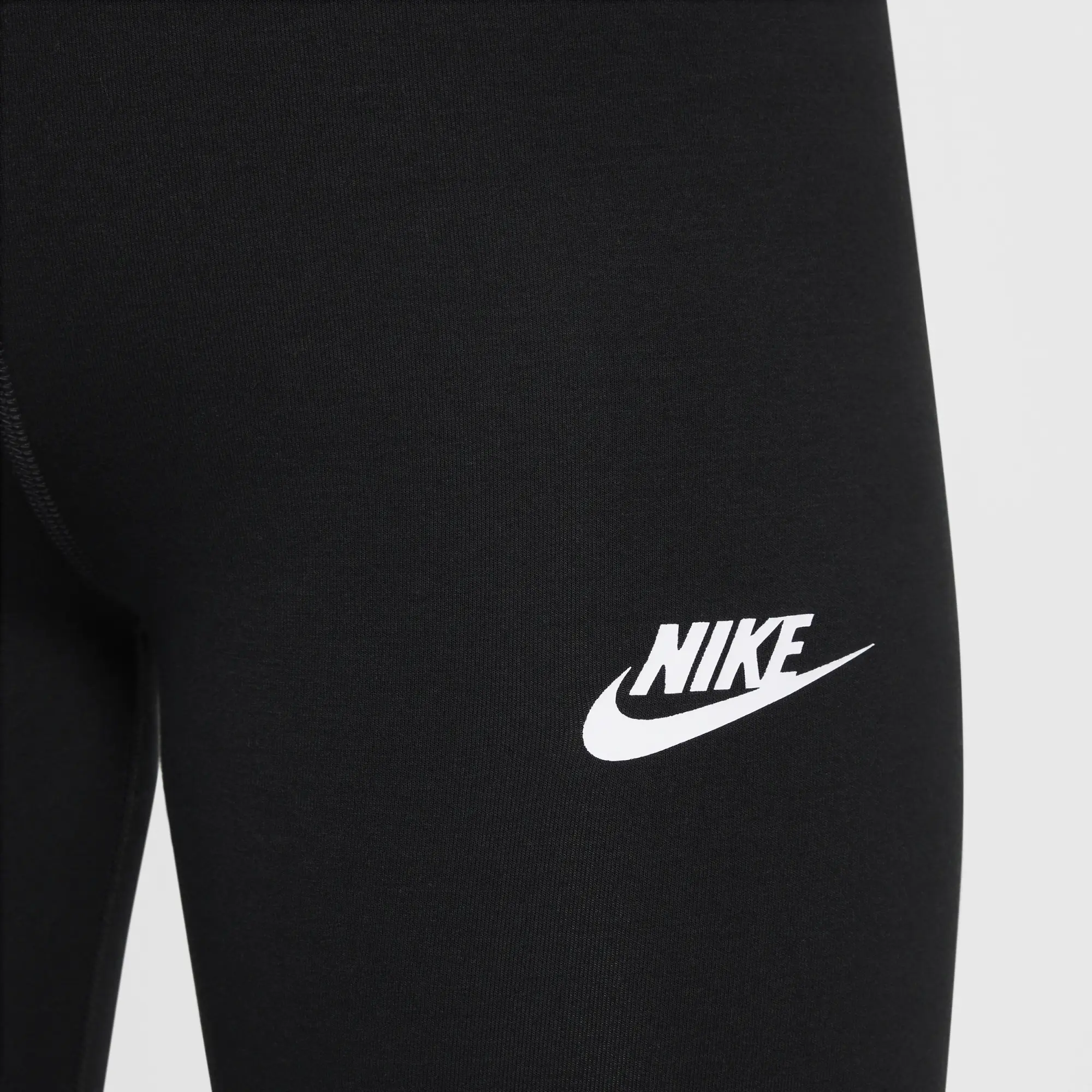 Nike Sportswear Classic Girls' High-Waisted Leggings - Black