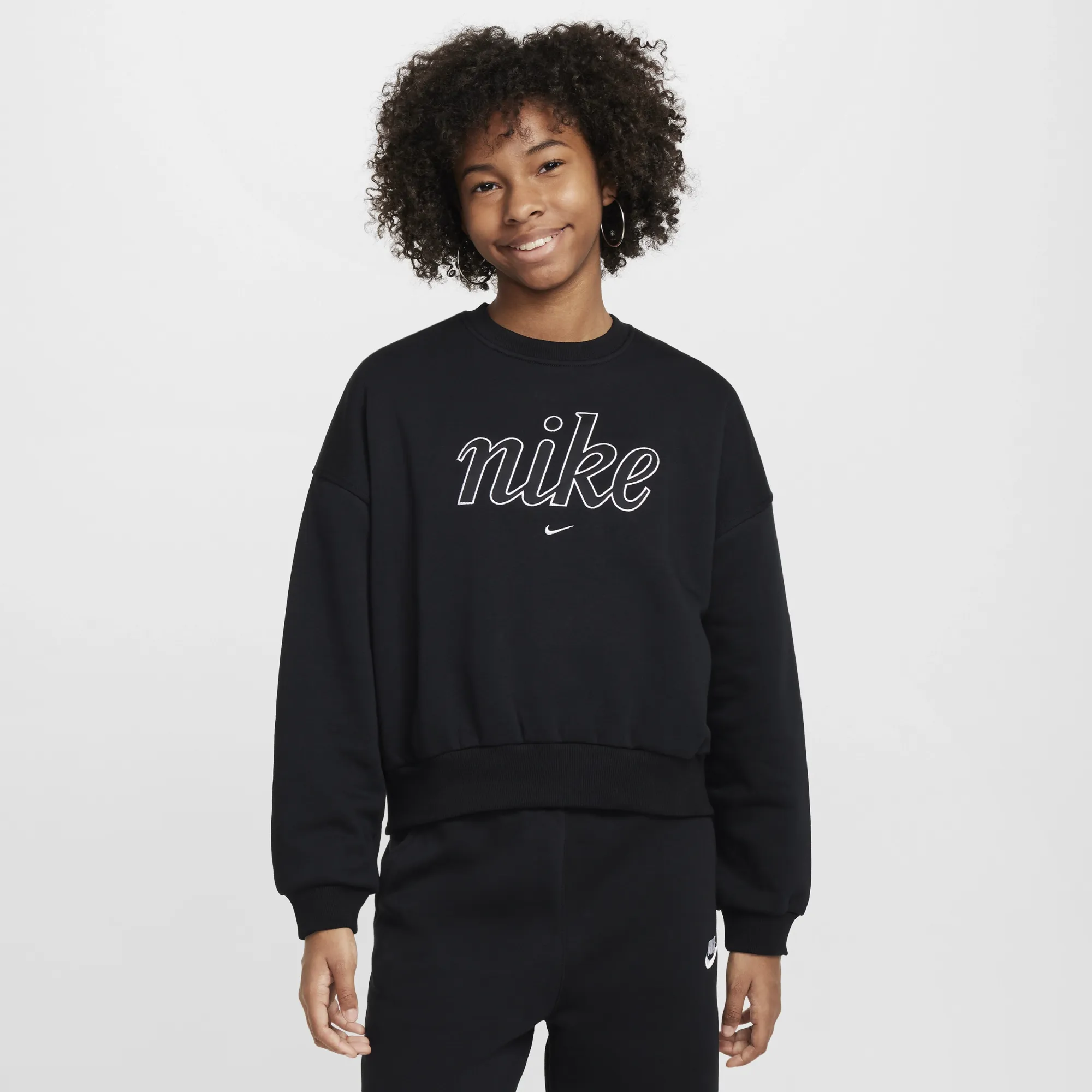 Nike Sportswear Club Fleece Girls' Boxy Crew-Neck Sweatshirt - Black - Cotton/Polyester