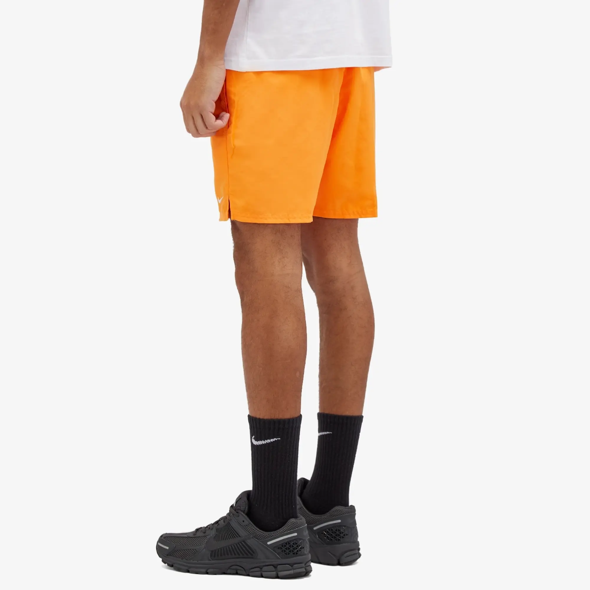 Nike Men's 5 Volley Short Bright Mandarin