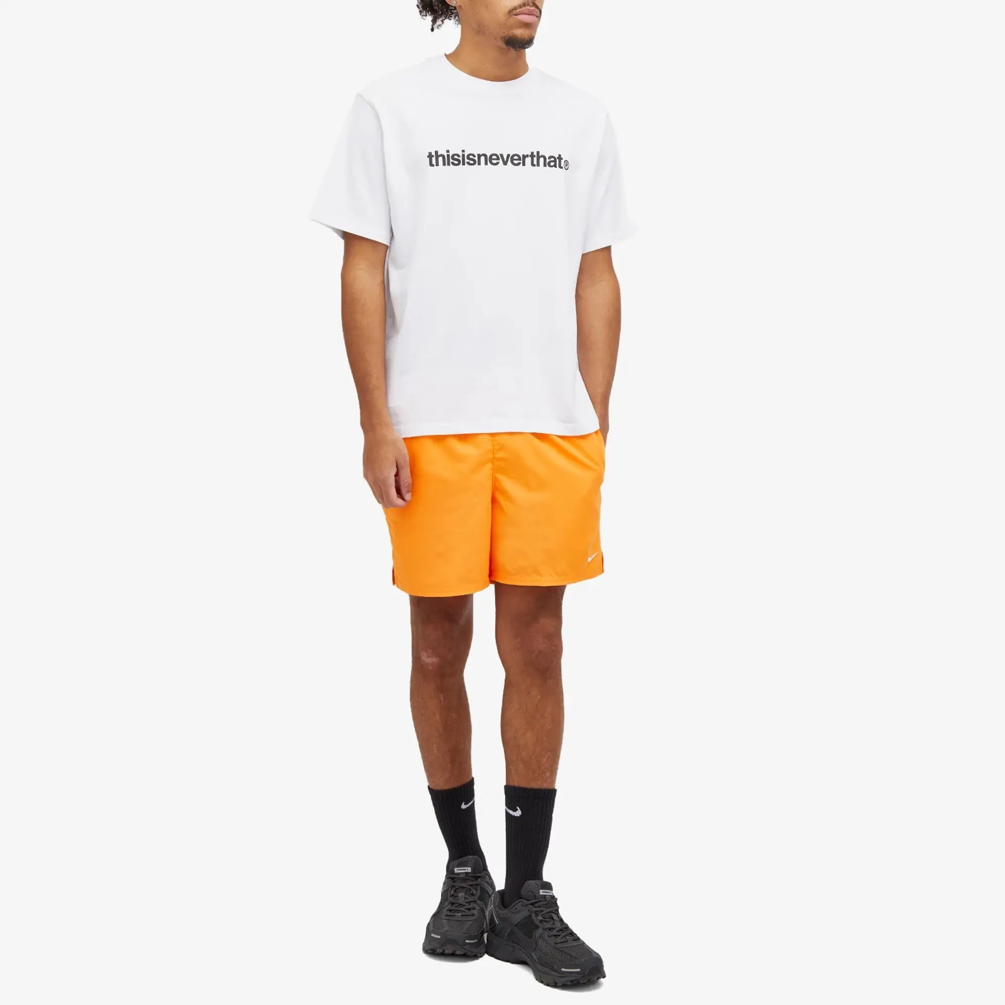 Nike Men's 5 Volley Short Bright Mandarin