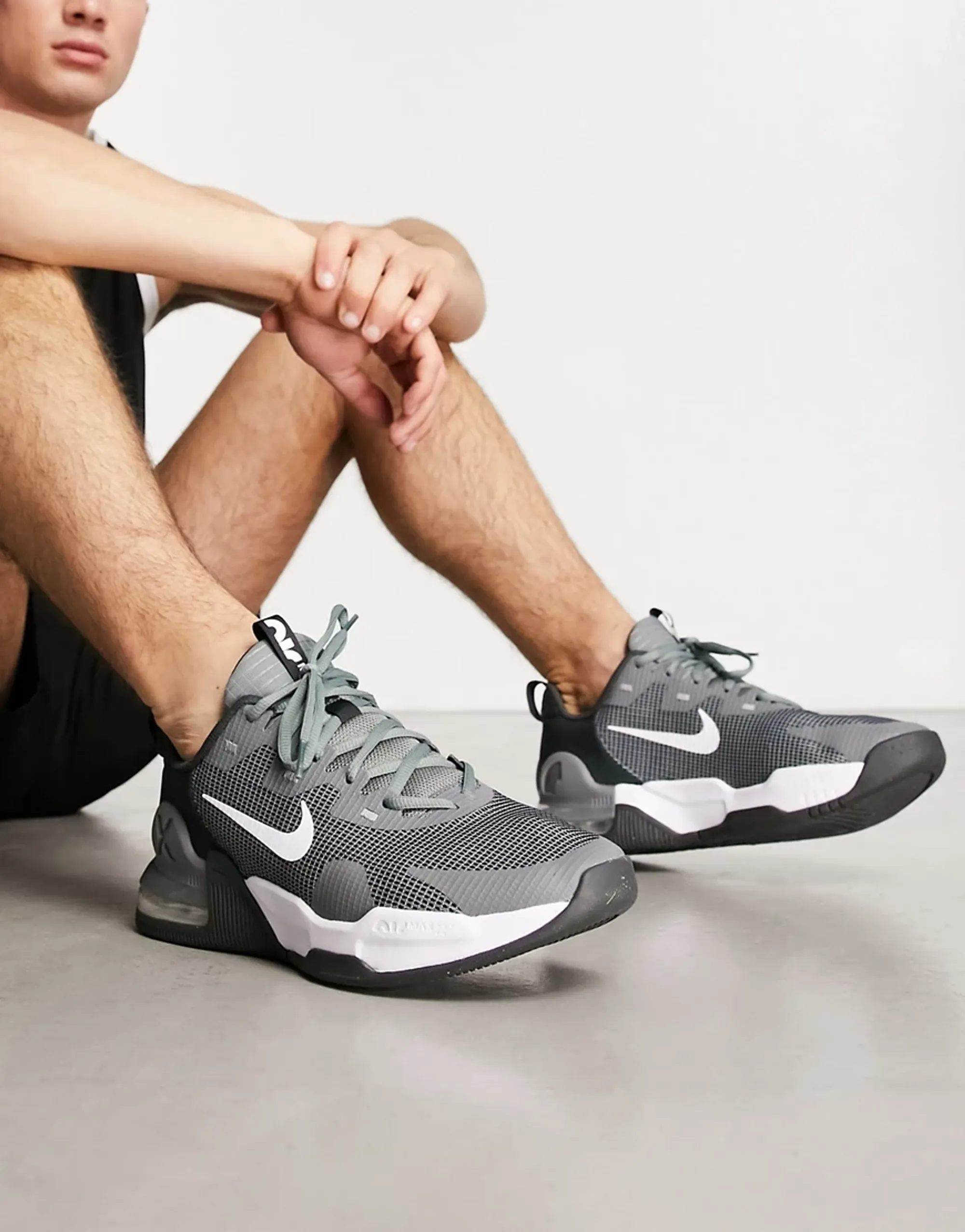 Nike Training Air Max Alpha 5 trainers in grey