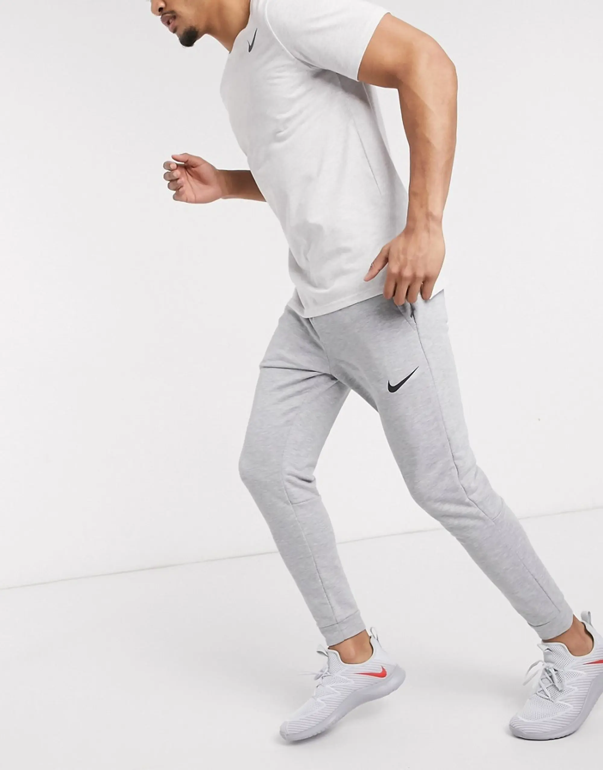 Nike Training Dri-Fit Tapered Fleece Joggers In Grey