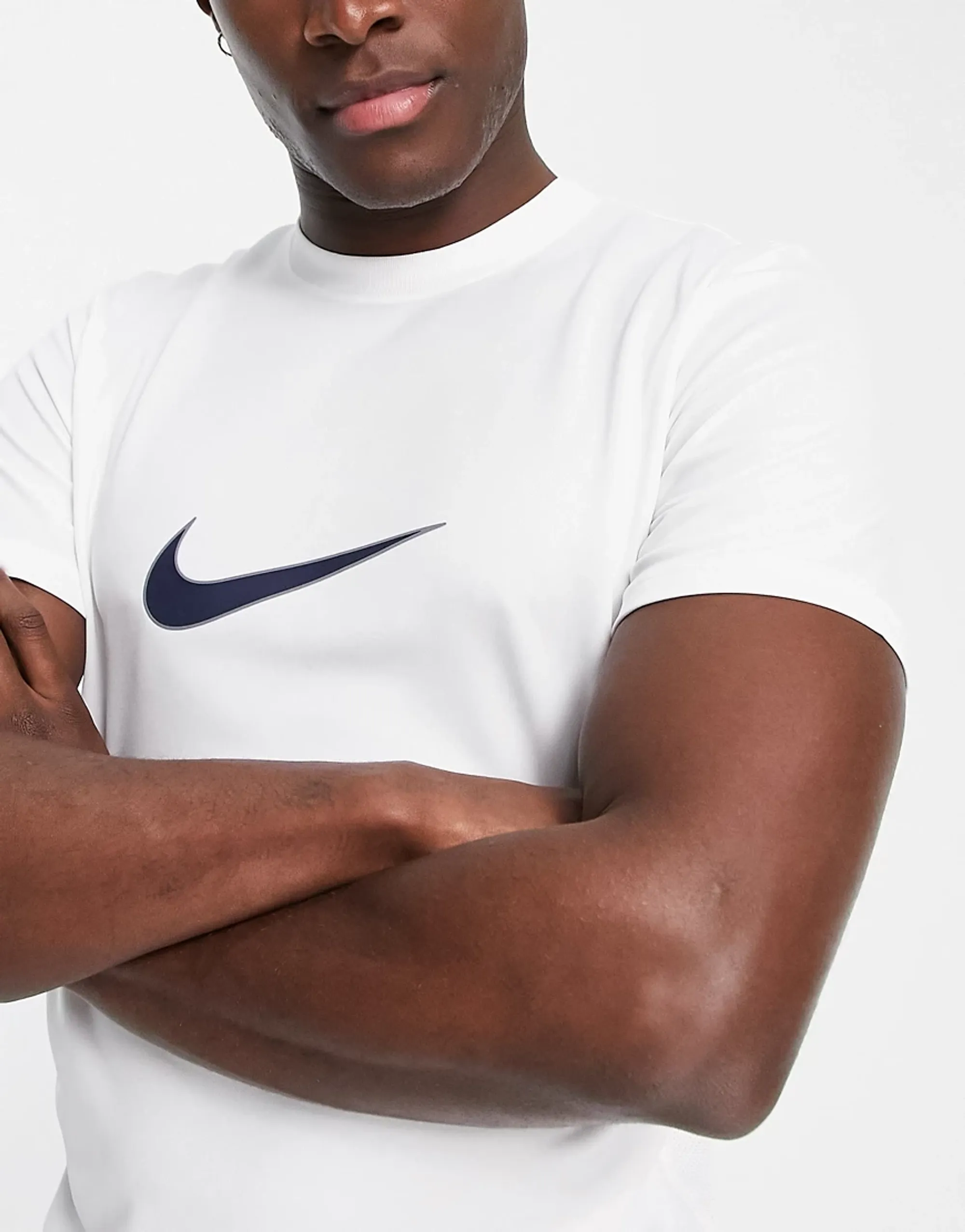 Nike Football Academy Dri-Fit Swoosh T-Shirt In White DV9309-100