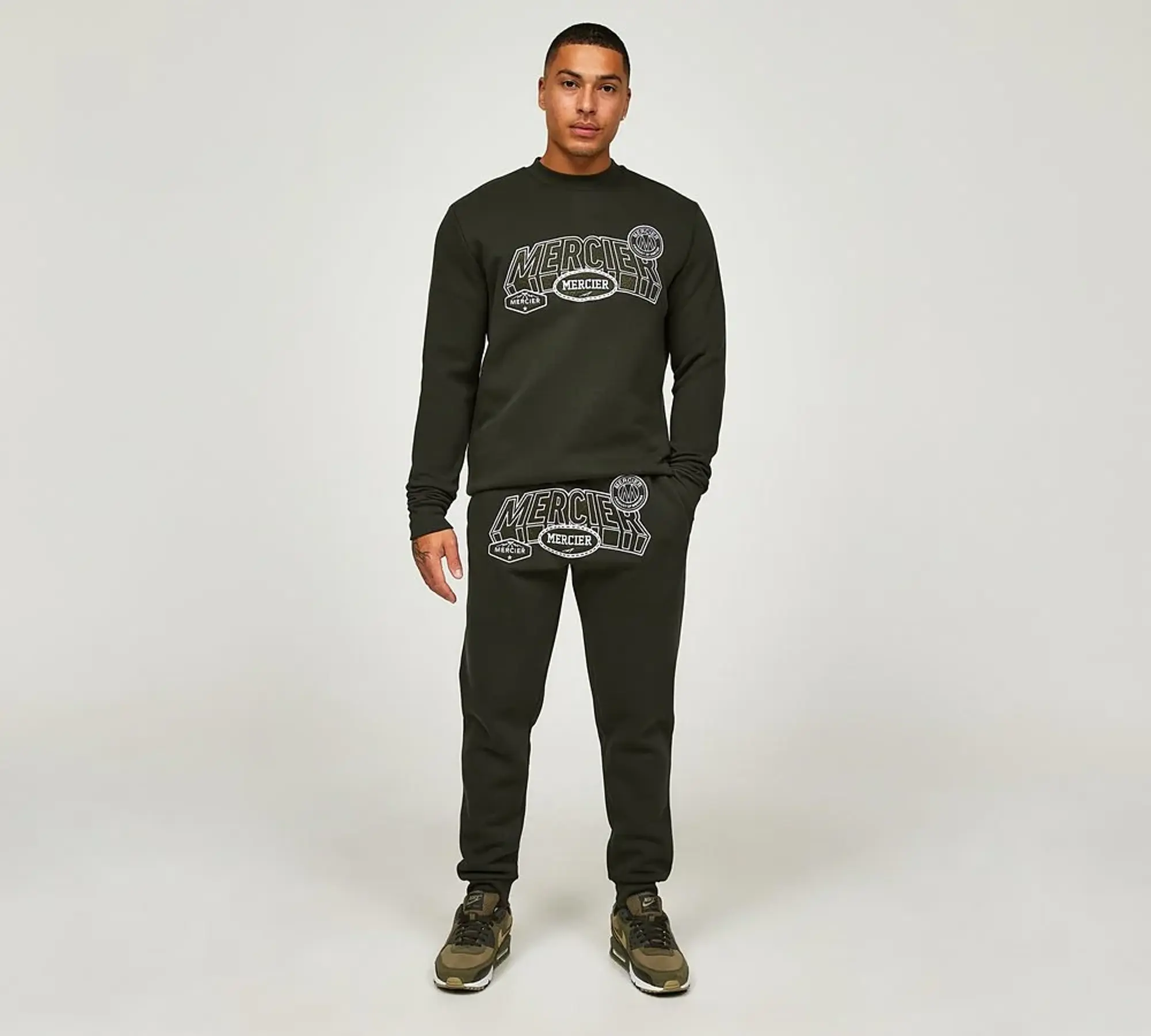 Mercier Court 2.0 Badge Crew Sweatshirt - Green - Size XS - Green