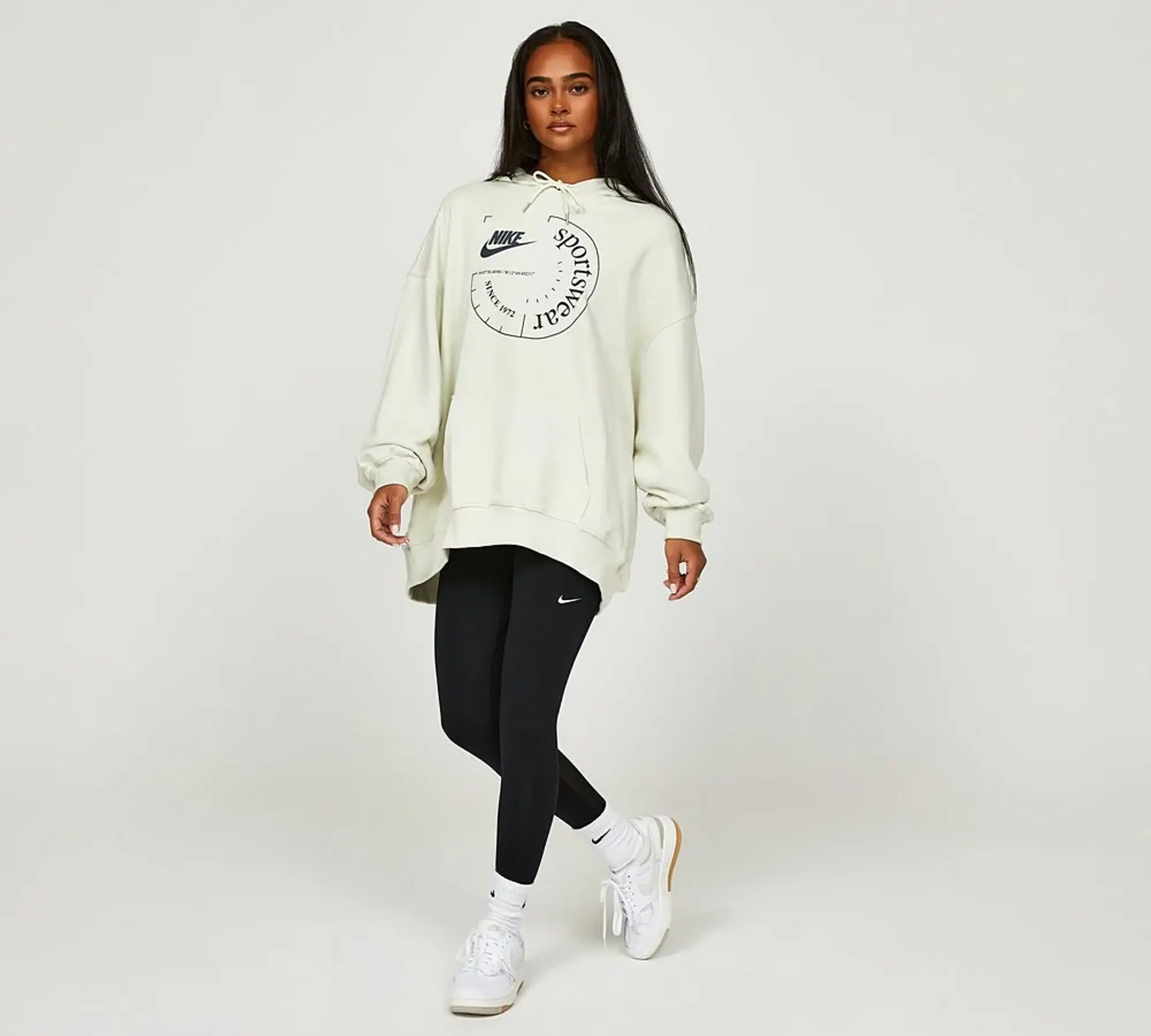 Nike Womens Fleece Overhead Hoodie - Green - Size M - Green