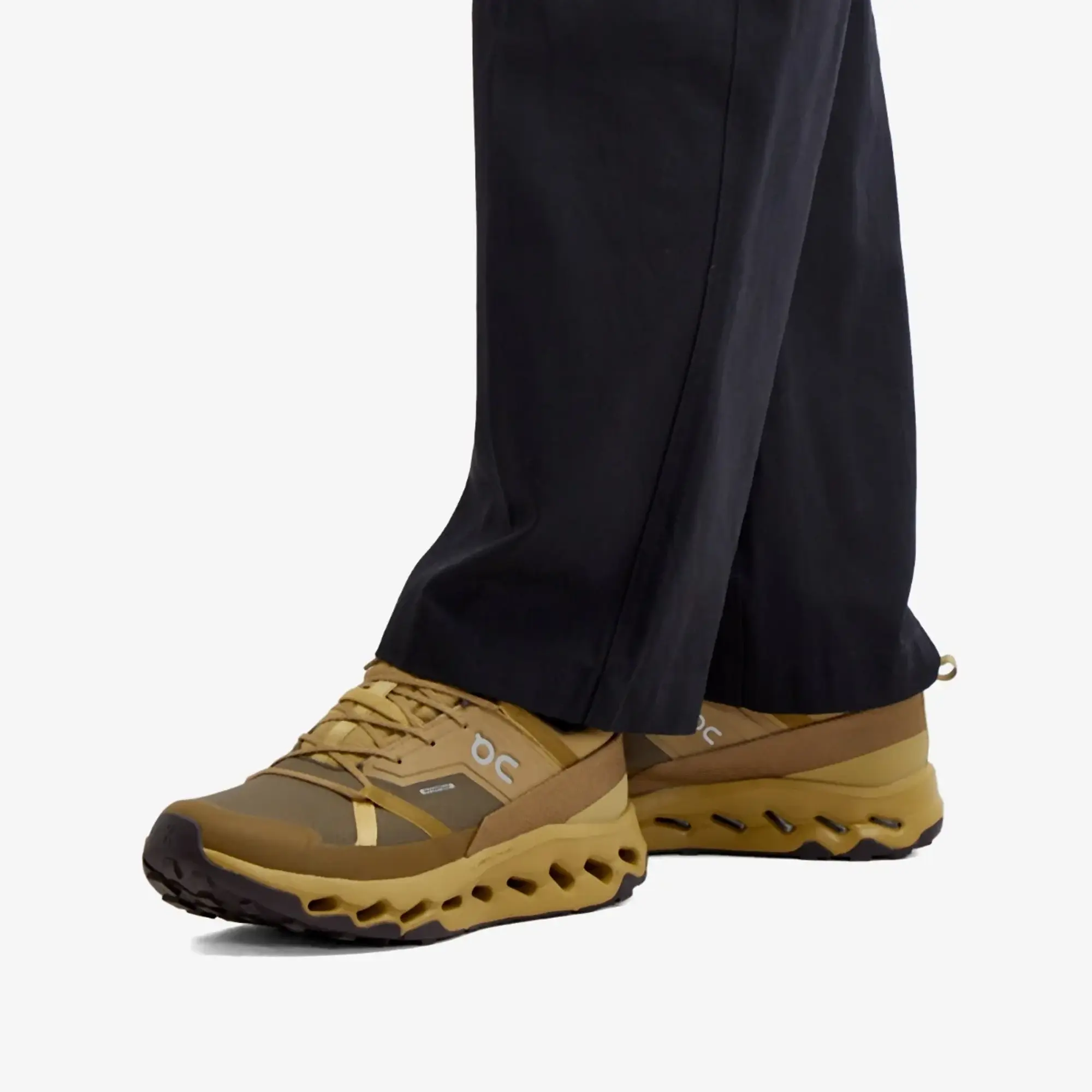 ON Men's CloudhorizON Men's WP Beige/Khaki