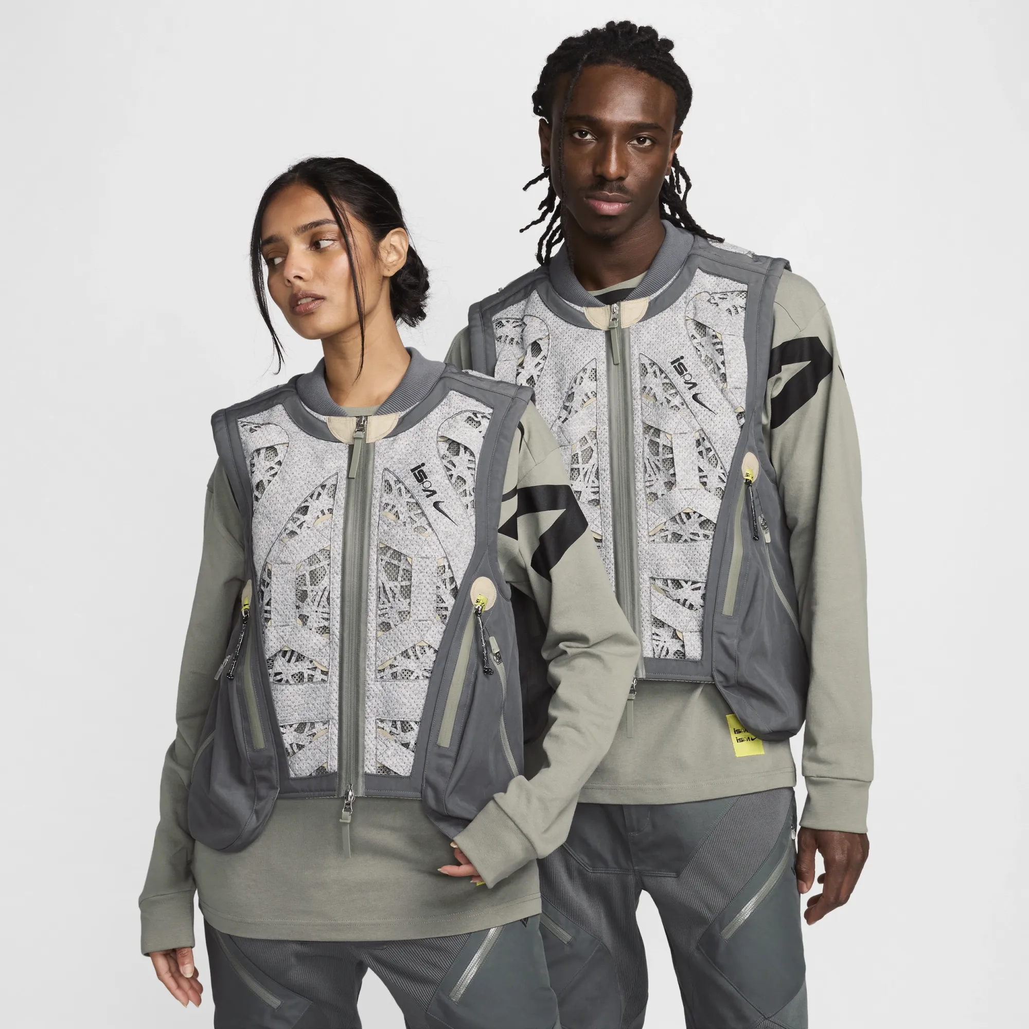 Nike ISPA Metamorph Jacket - Grey - Nylon | FJ7242-025 | FOOTY.COM