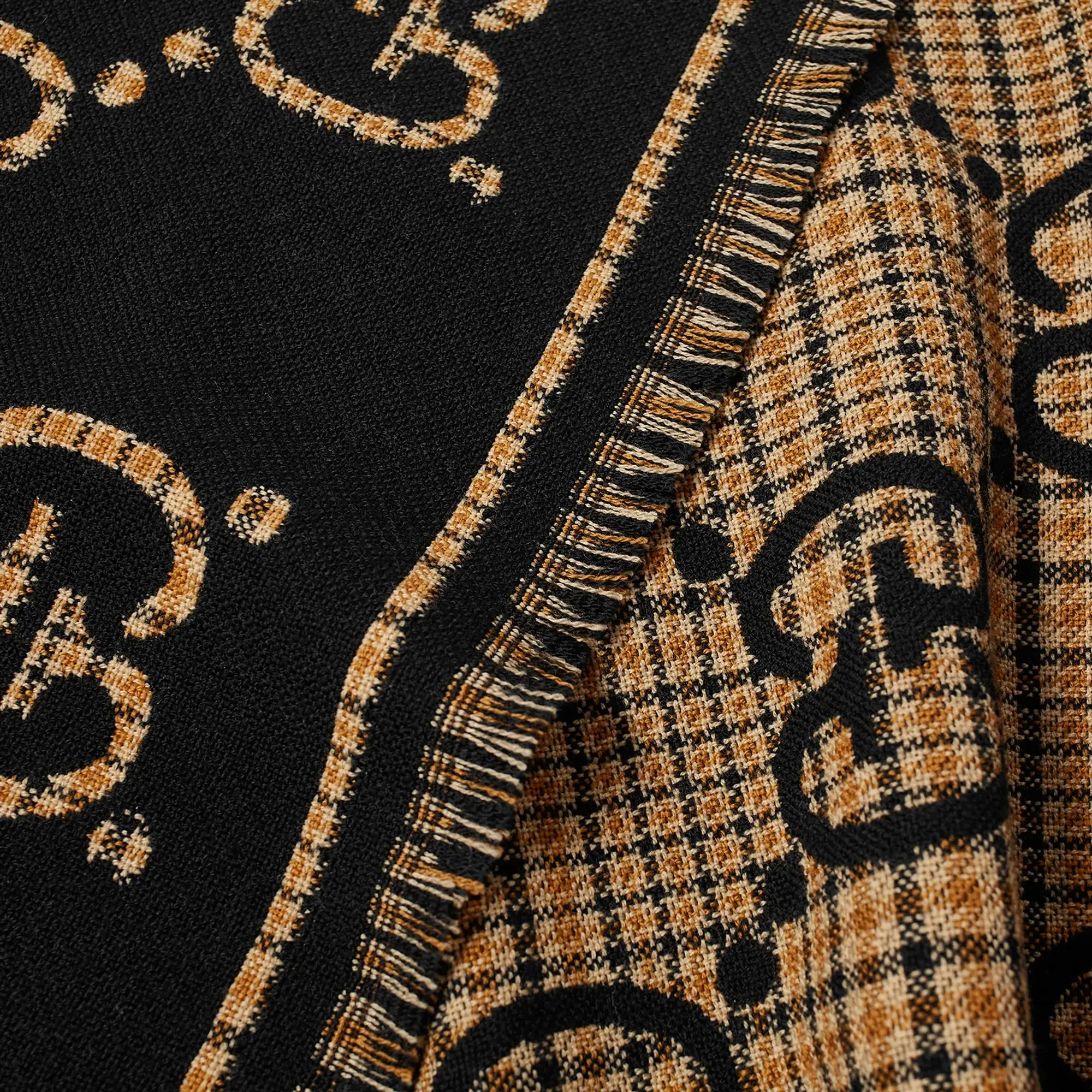 Gucci Men's Large GG Scarf Black