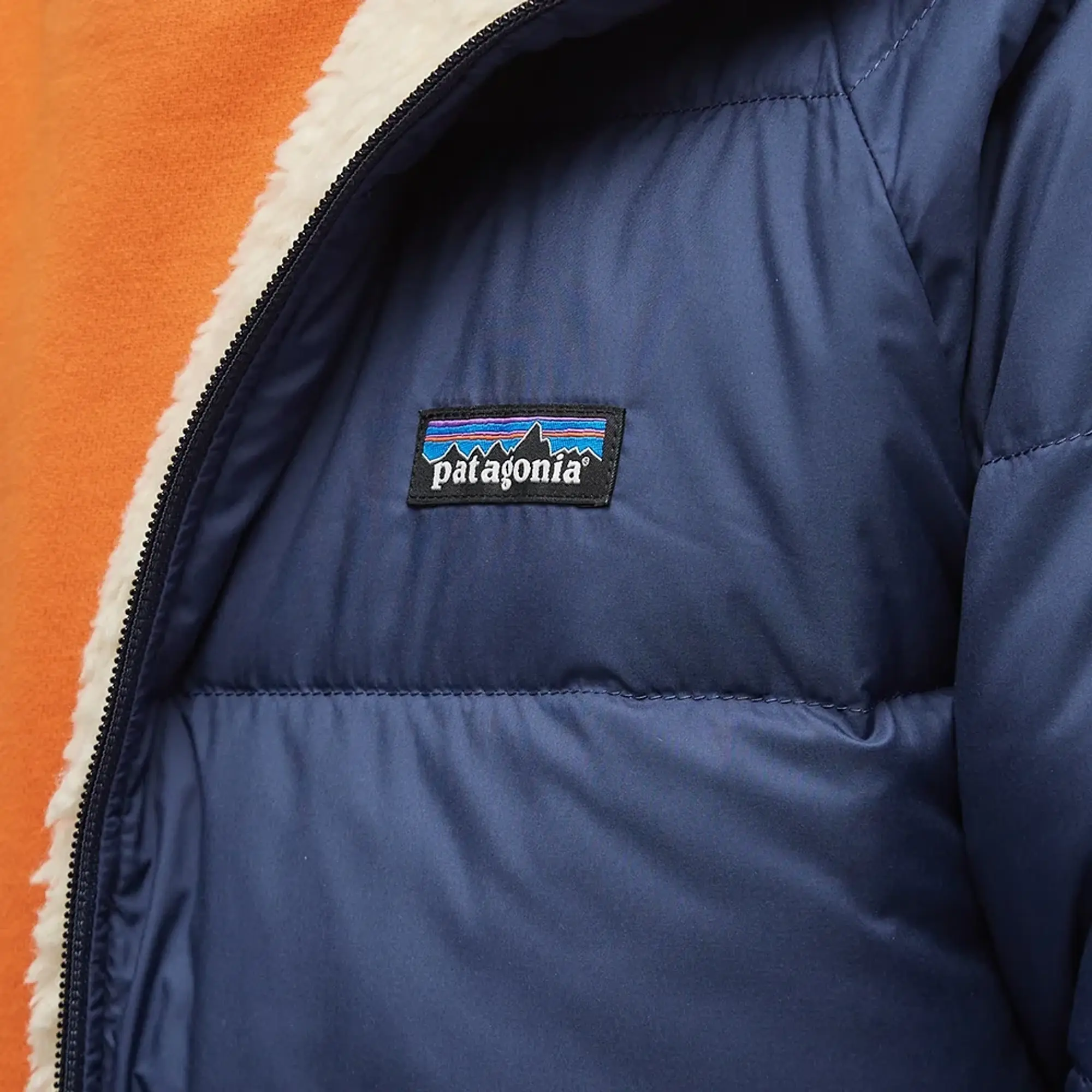 Patagonia Men's Reversible Silent Down Jacket New Navy