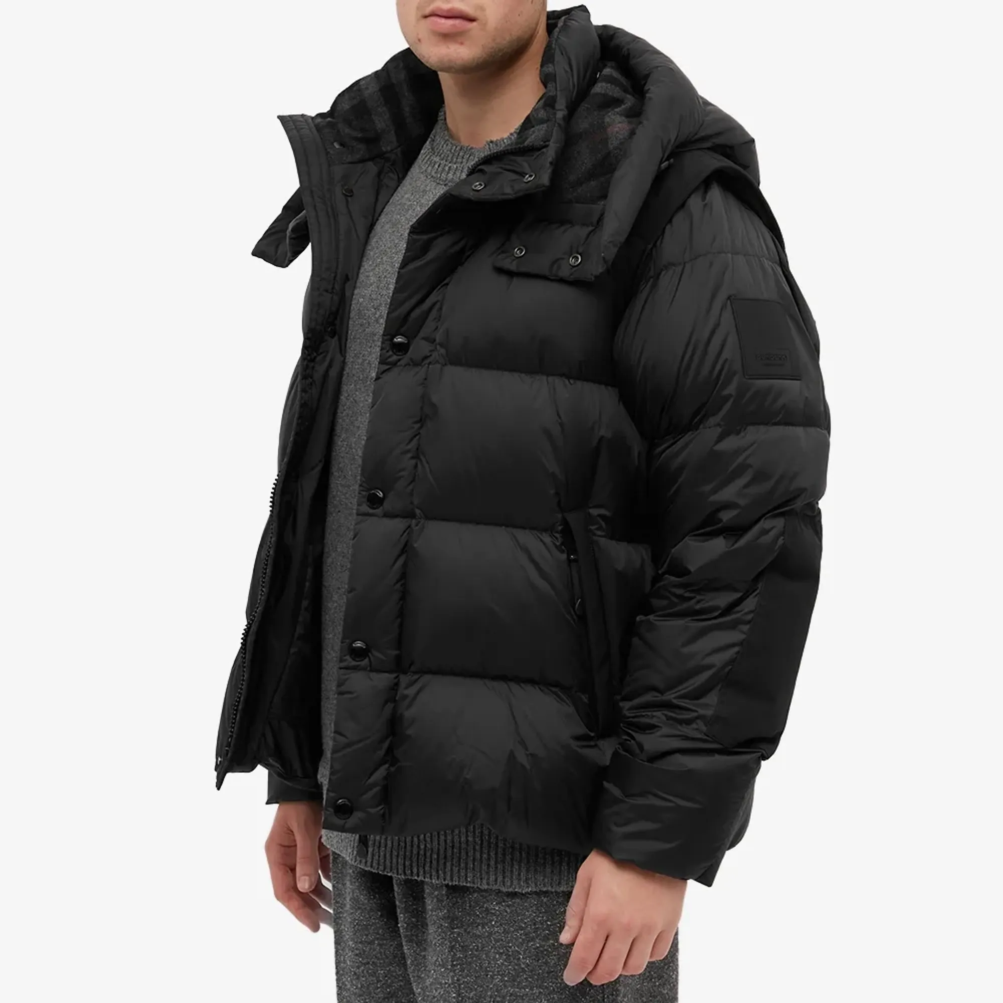 Burberry Men's Leeds Down Jacket Black | 8059139-A1189 | FOOTY.COM