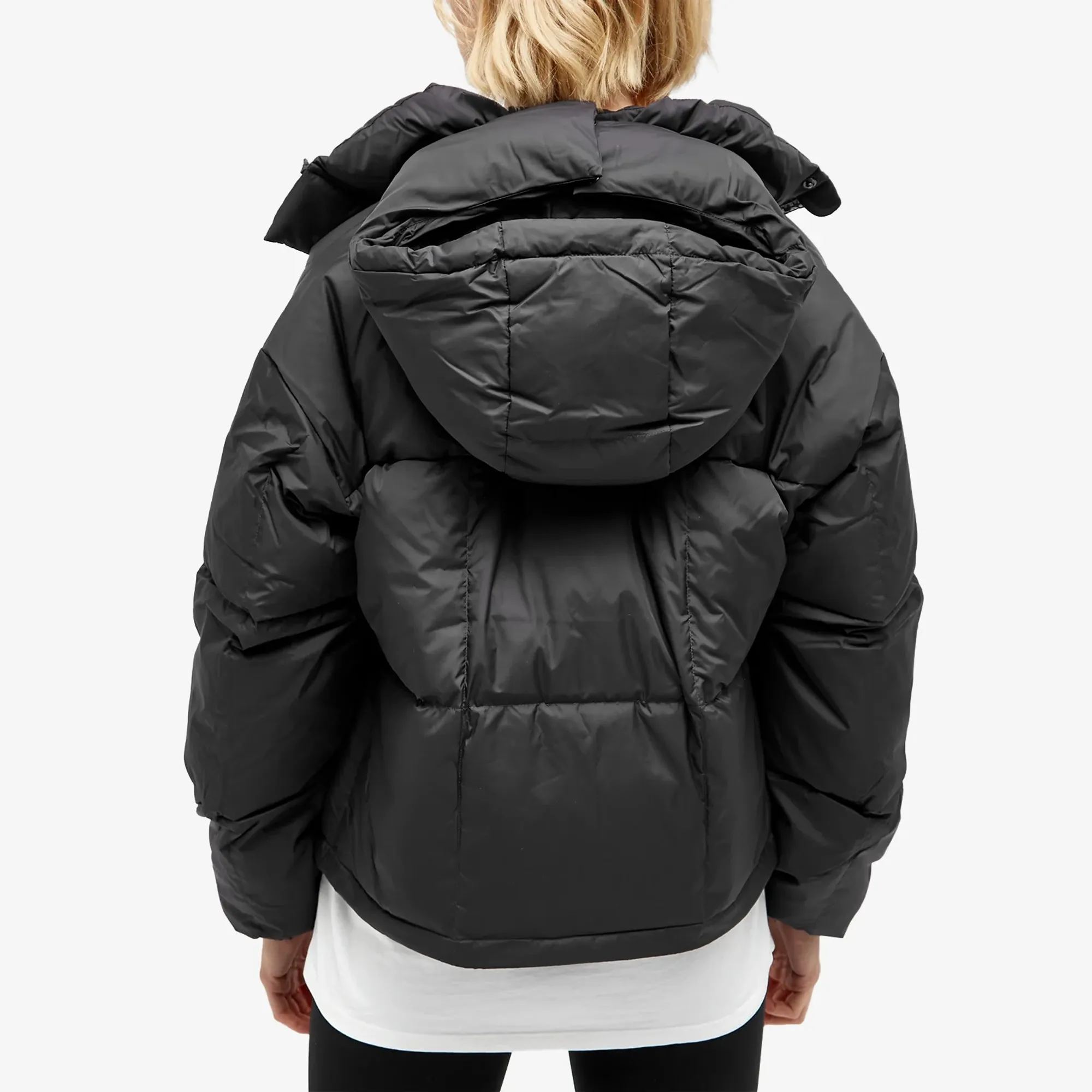 66° North Women's Dyngja Down Cropped Jacket Obsidian | W11384-969