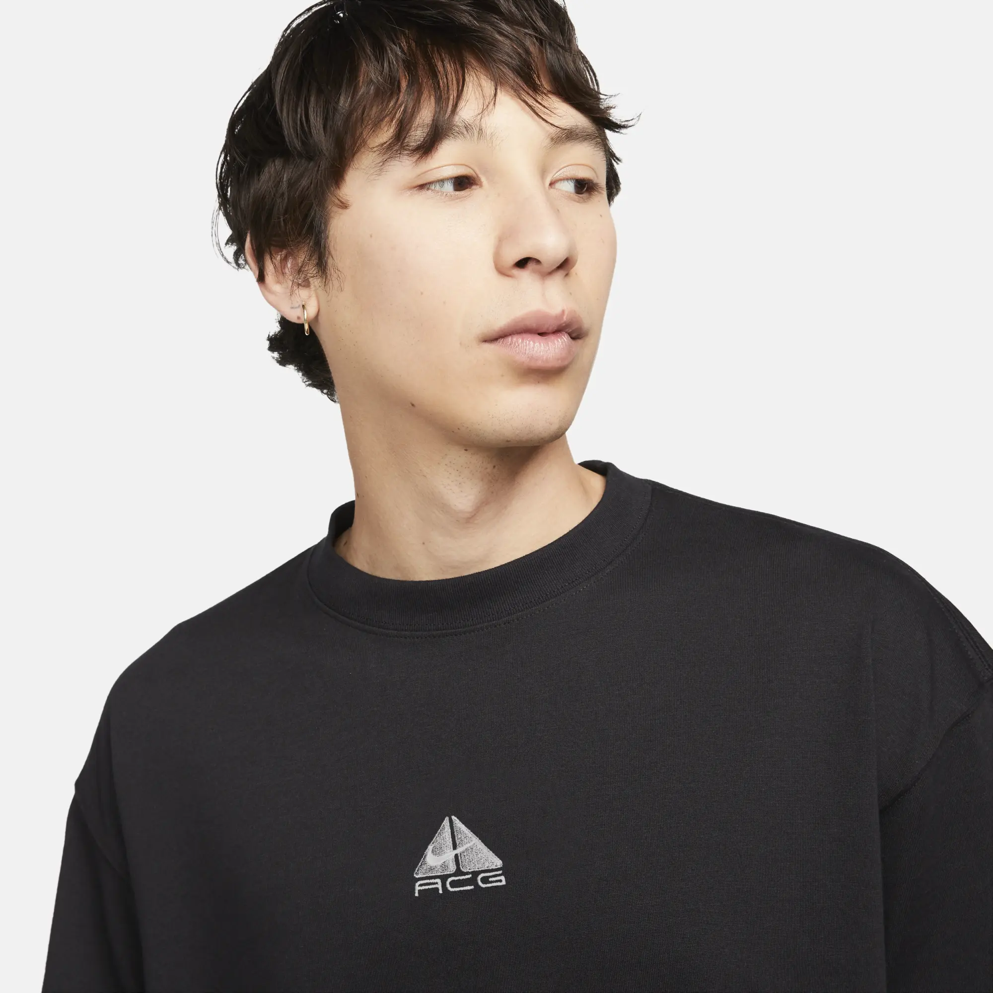 Nike ACG Men's T-Shirt - Black - Recycled Polyester/Organic Cotton