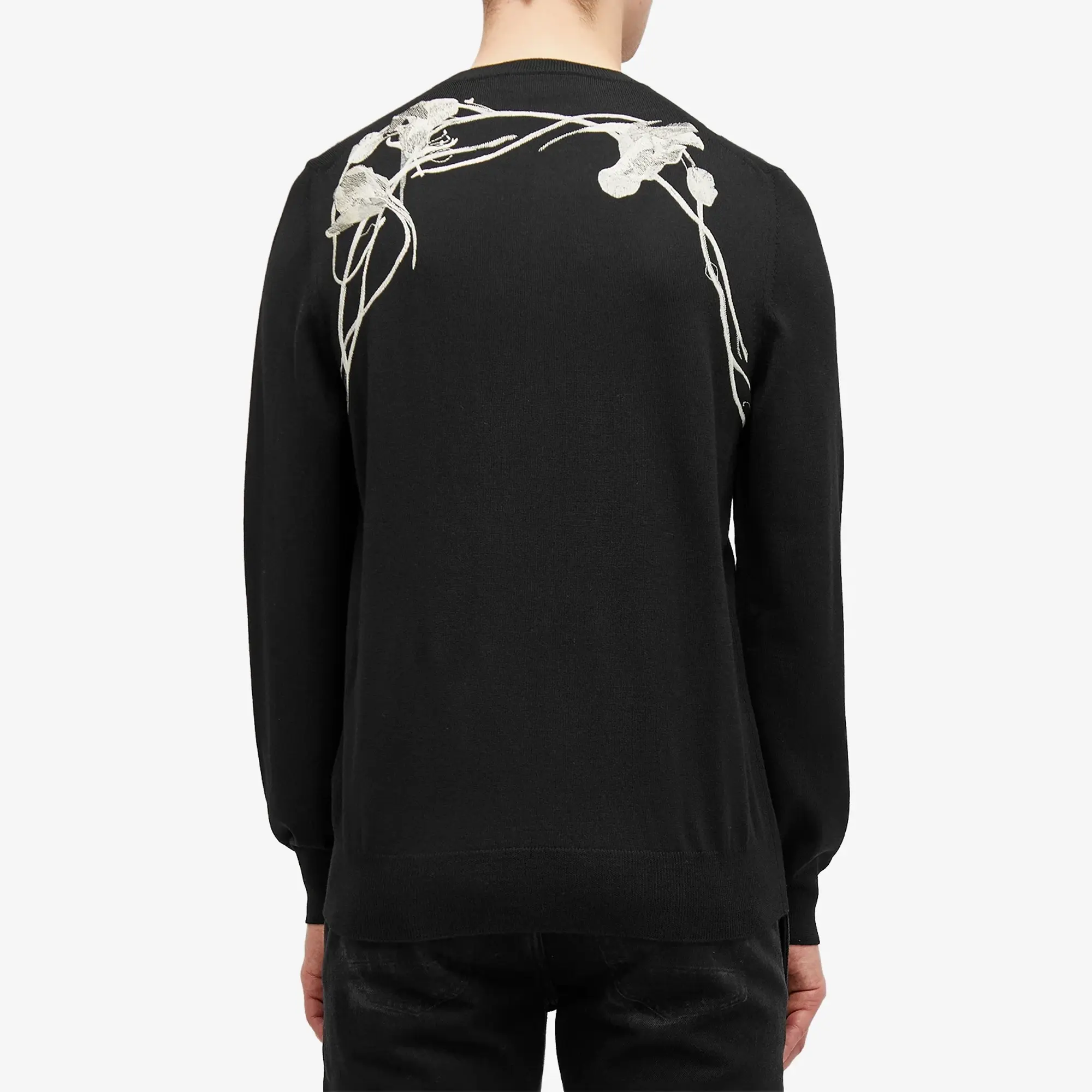 Alexander McQueen Men's Embroidered Flower Crew Neck Jumper Black/Ivory