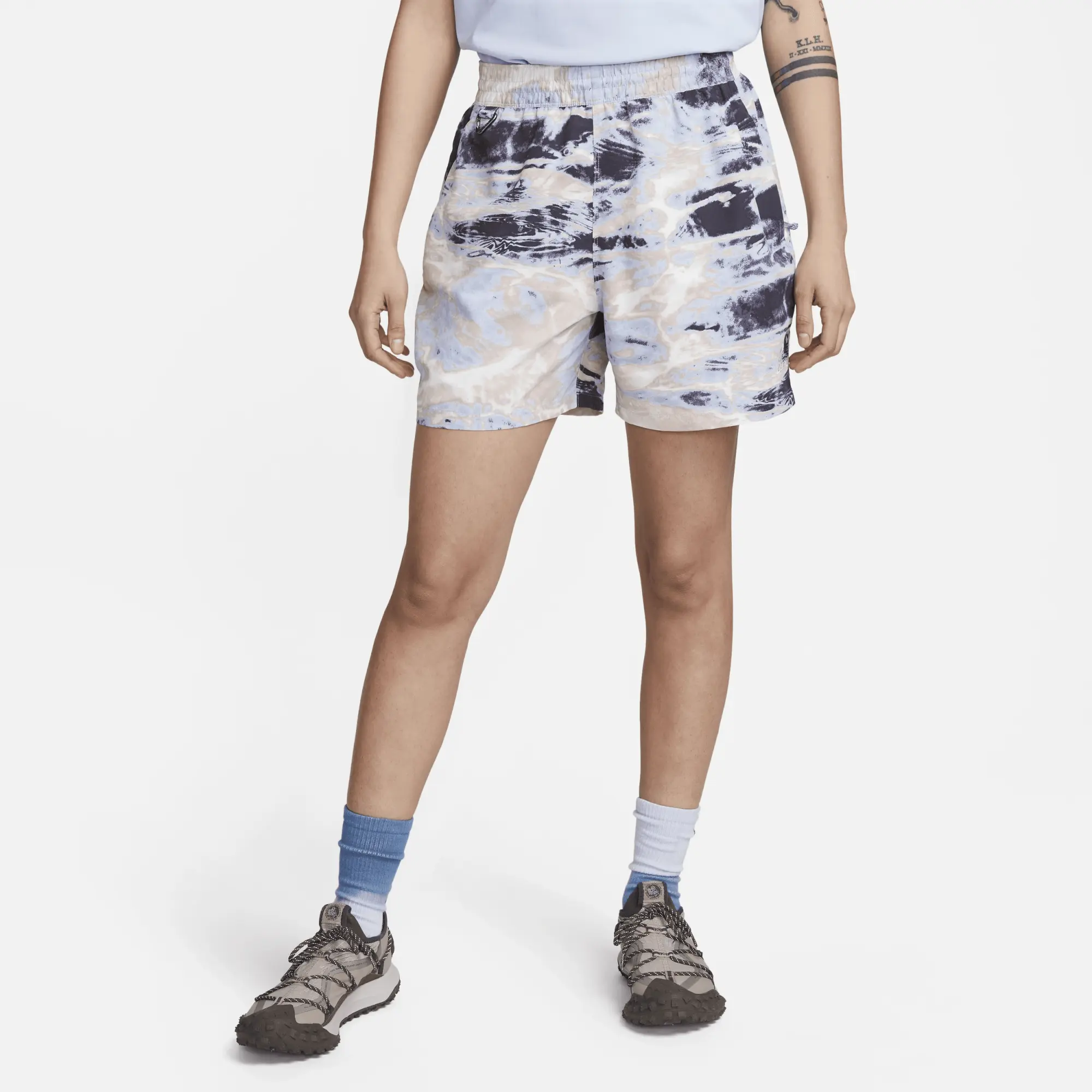 Nike ACG Women's Printed Shorts - Grey - Nylon