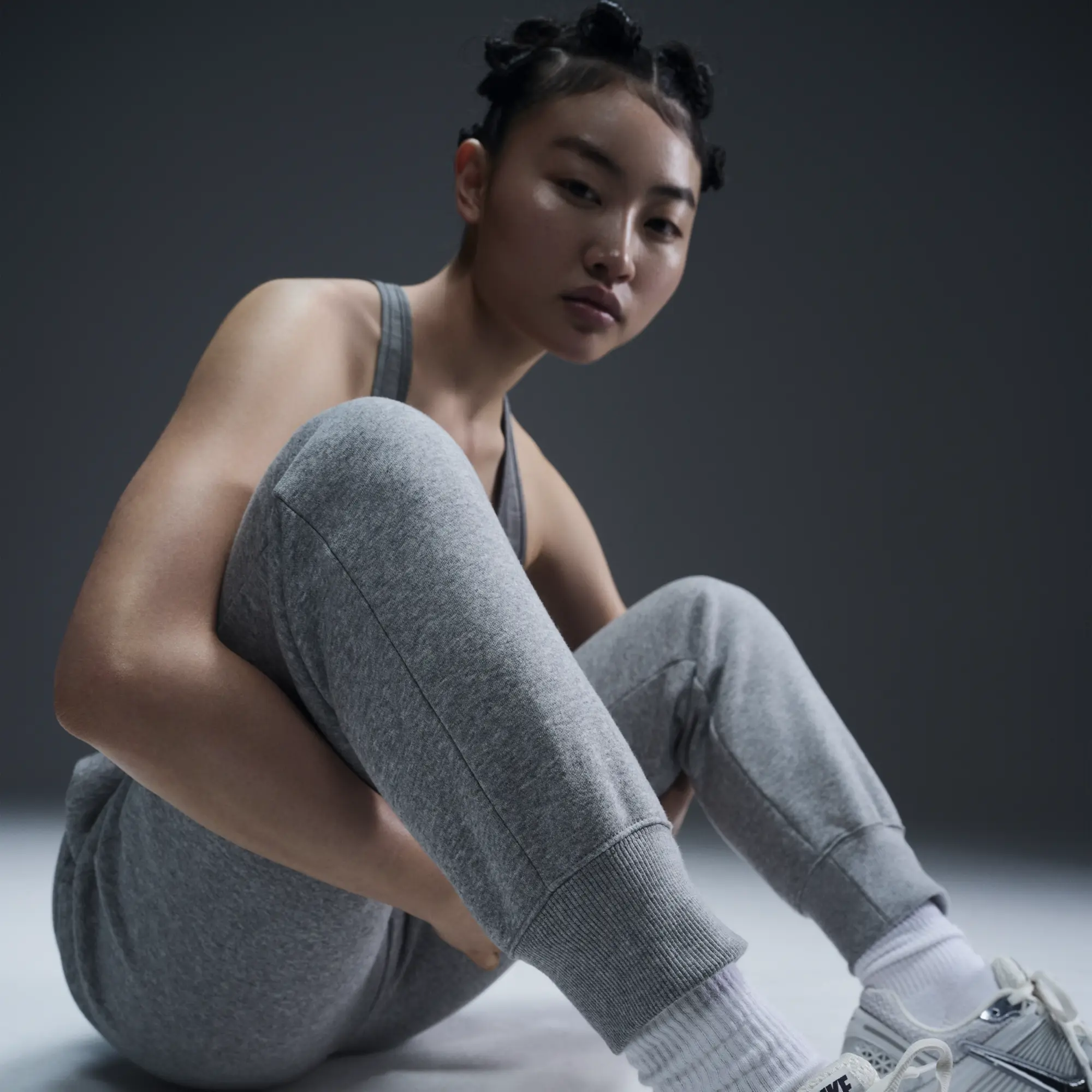 Nike Phoenix - Grey
