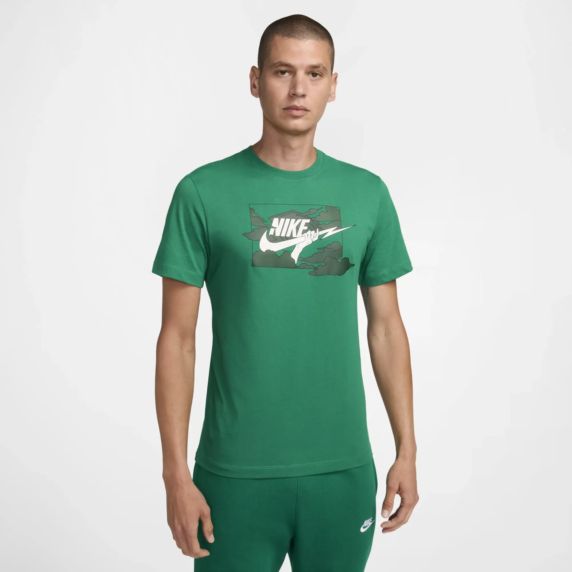 Nike Club Men's T-Shirt - Green - Cotton/Polyester