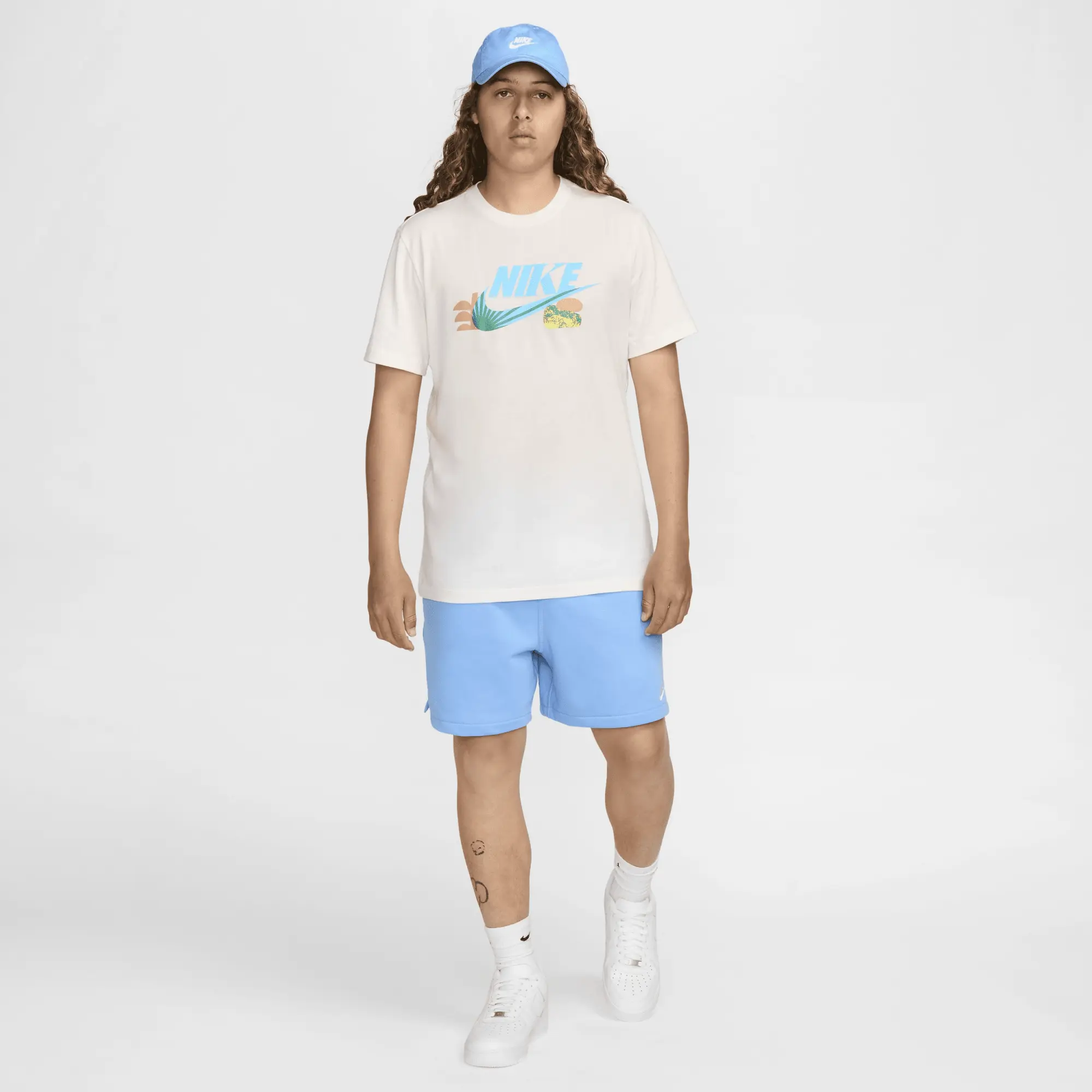 Nike Sportswear T-Shirt, Ecru