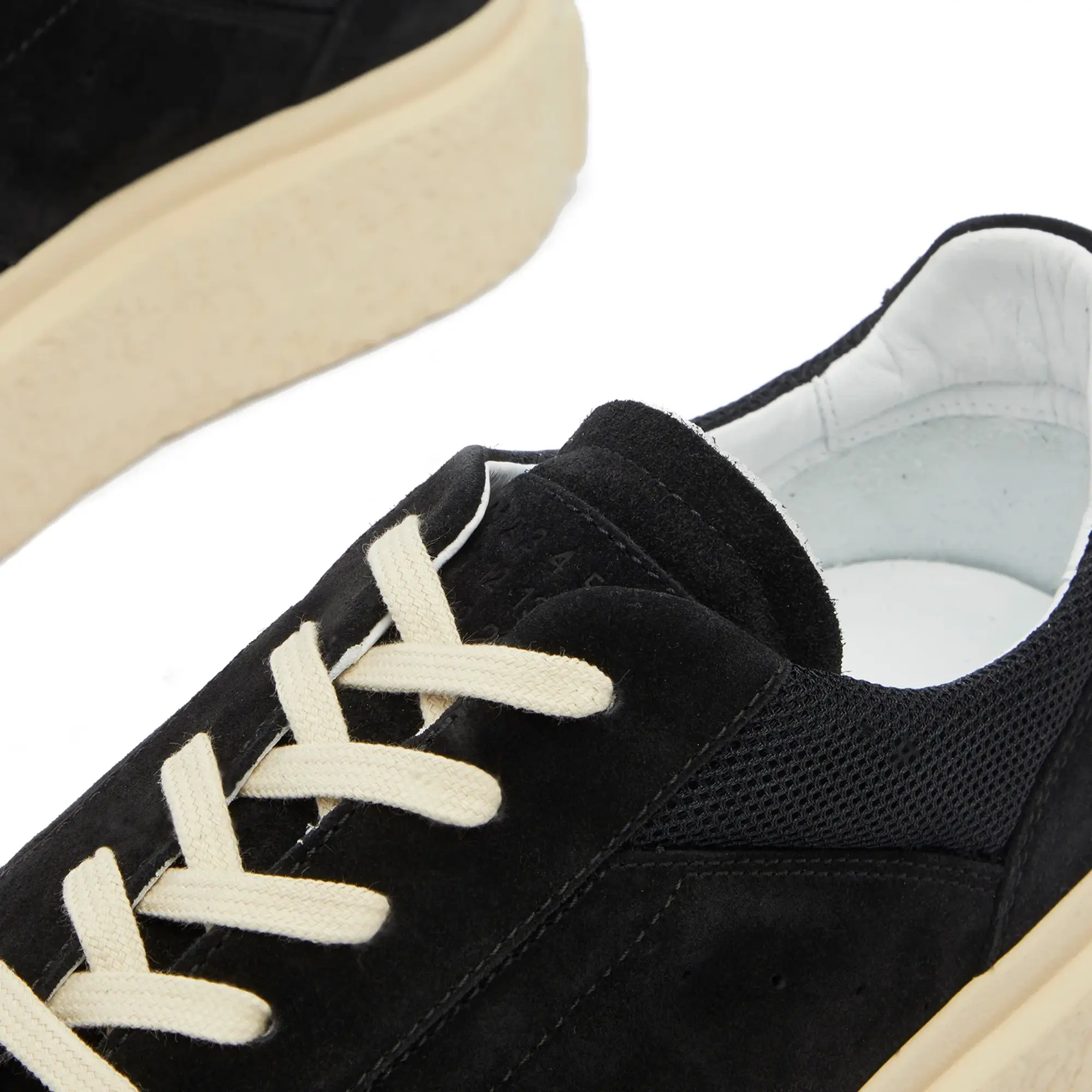 MM6 Maison Margiela Men's Oversized Sole Sneaker Black