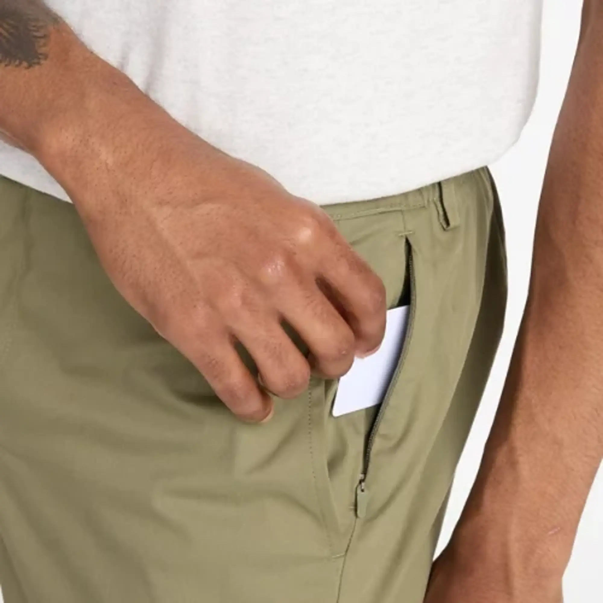 New Balance Men's Athletics Standard Tapered Pant 30 in Green Cotton Twill