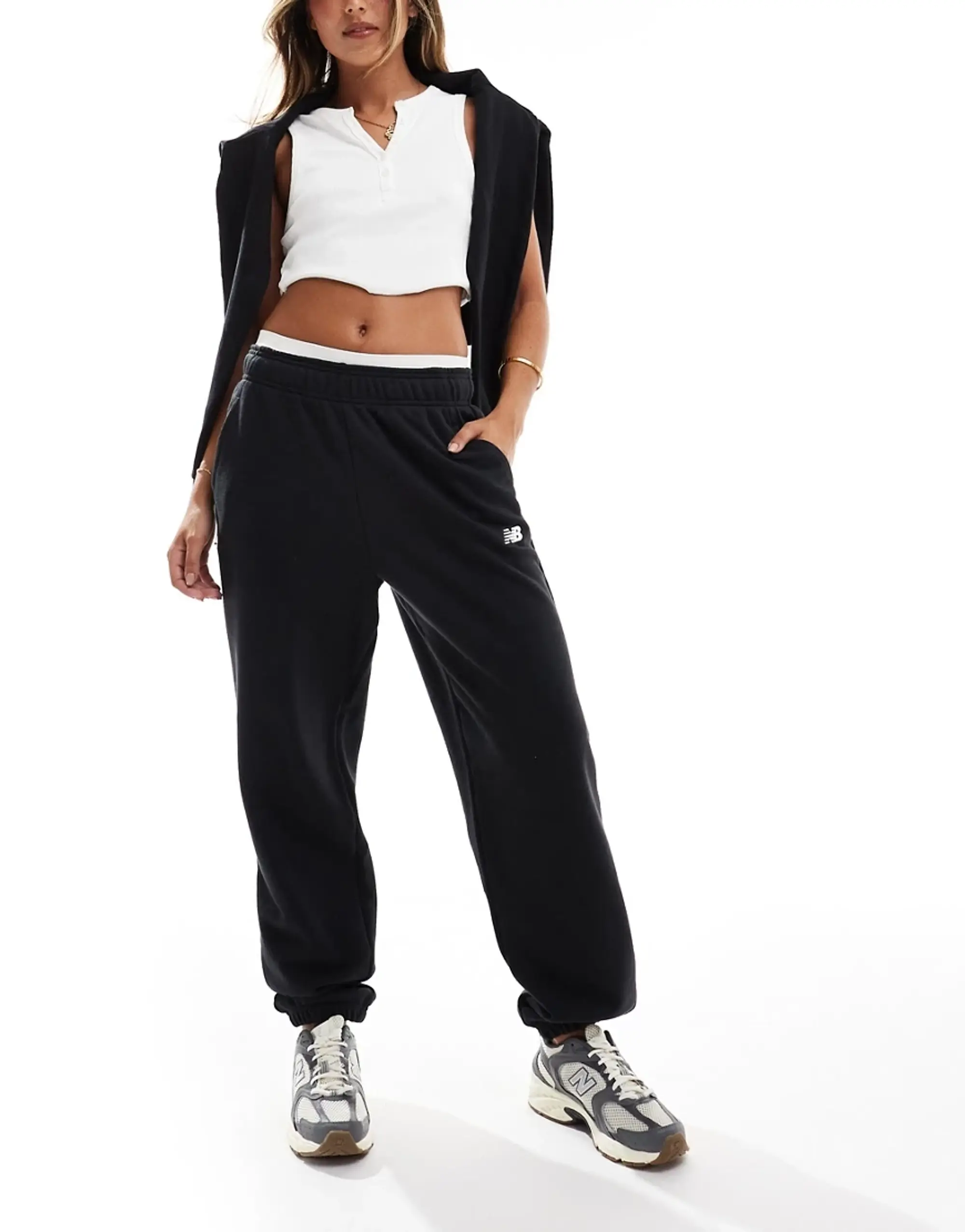 New Balance Sport Essentials Women Pants - Black