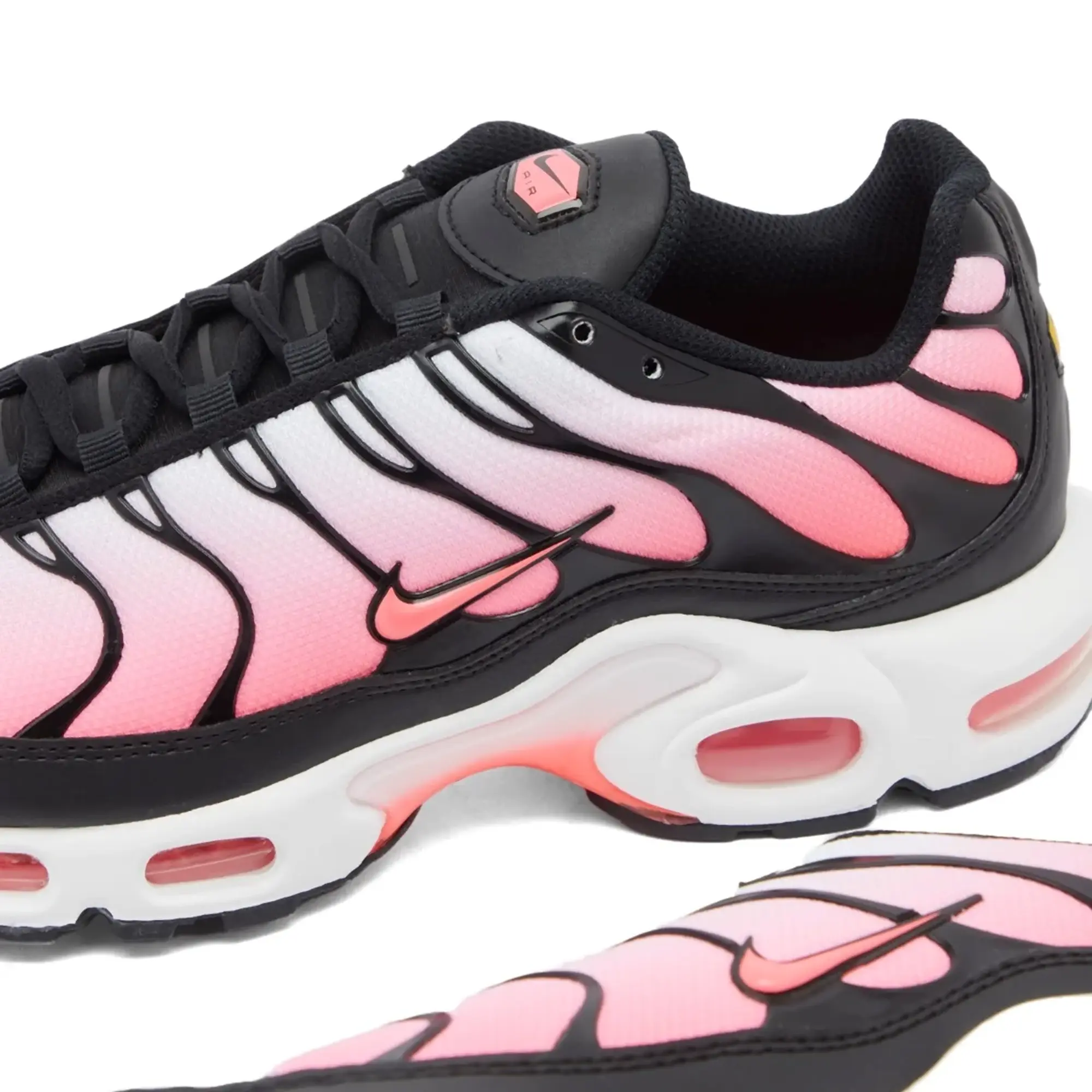 Nike WMNS AIR MAX PLUS