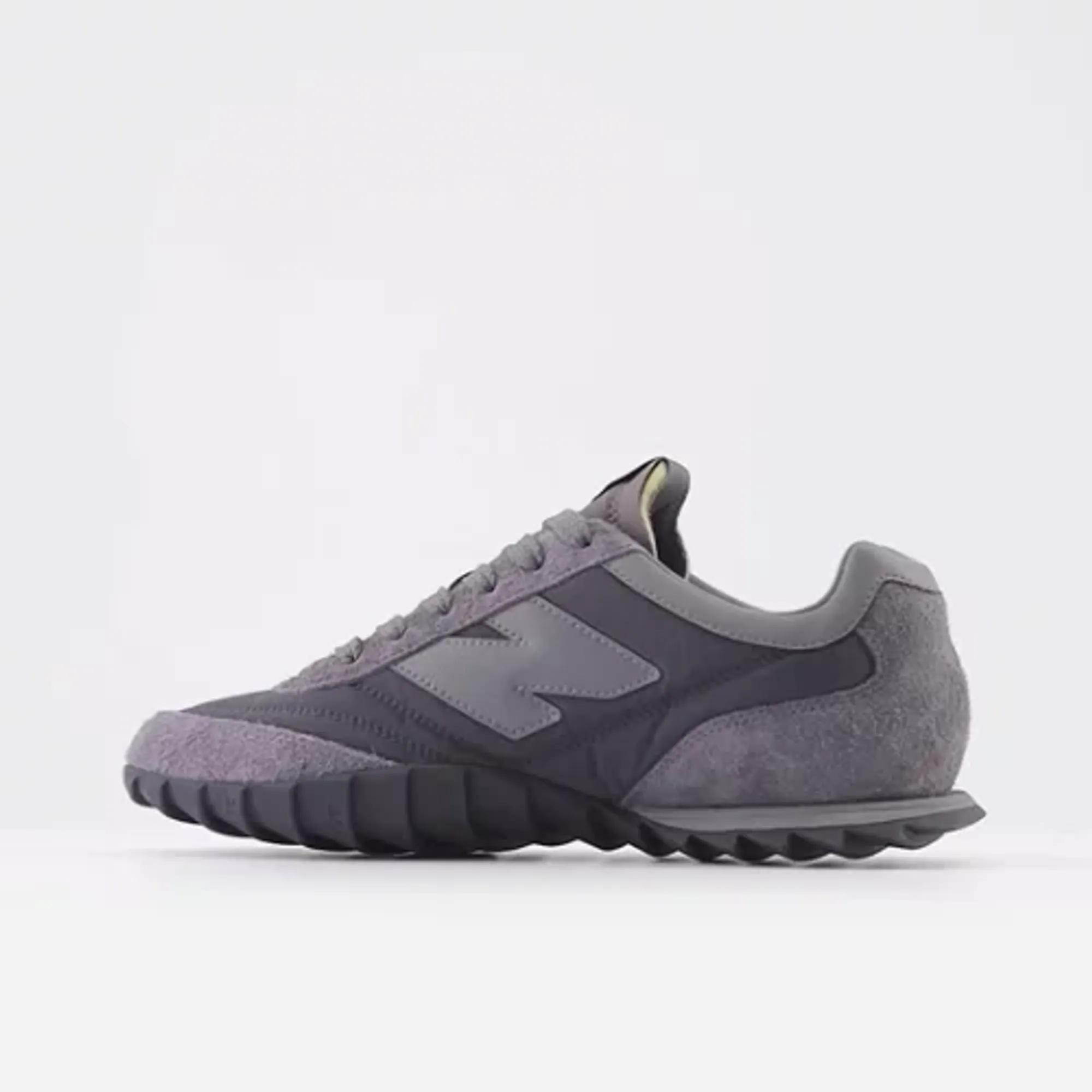 New Balance R30 New Balance Unisex RC30 in Grey Suede/Mesh | URC30EG | FOOTY.COM