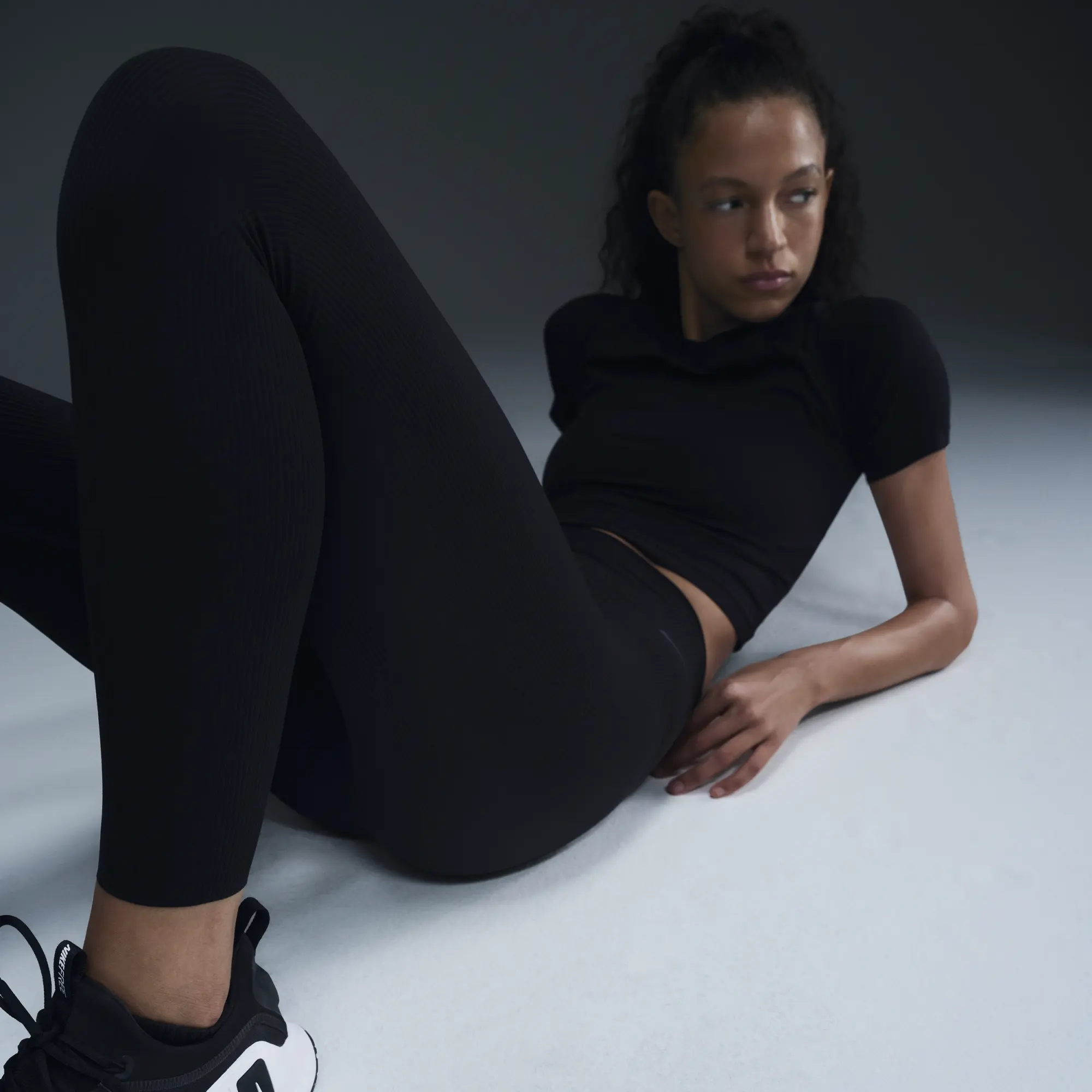 Nike Zenvy Rib Women's Gentle-Support High-Waisted 7/8 Leggings - Black - Nylon/Elastane