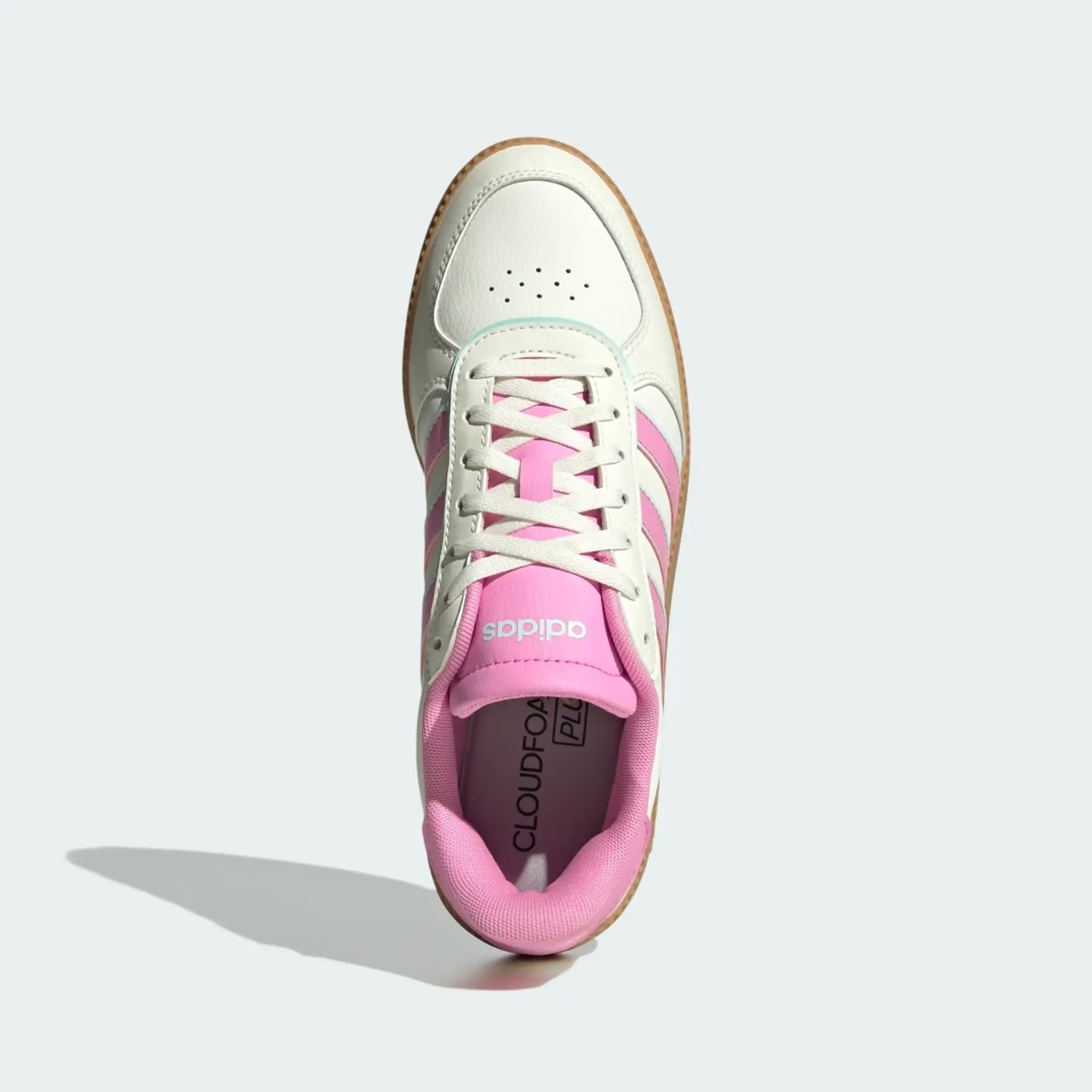 adidas  BREAKNET SLEEK  women's Shoes (Trainers) in Beige