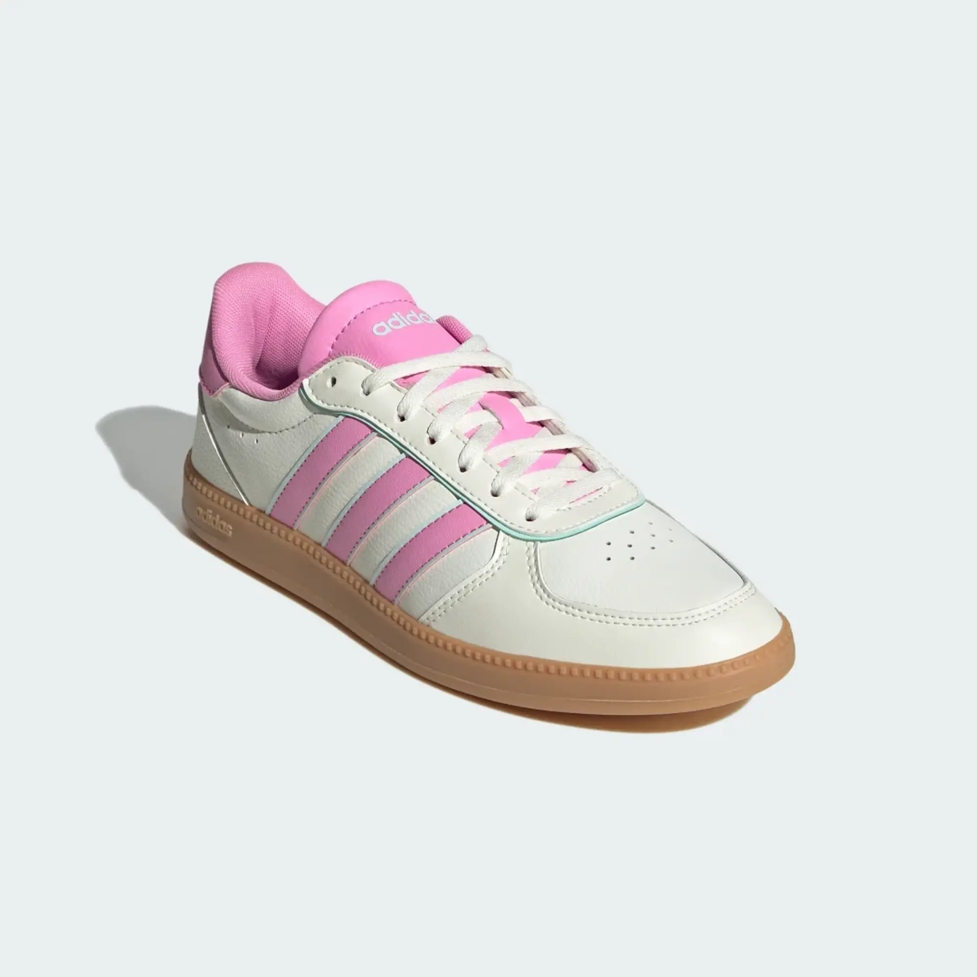 adidas  BREAKNET SLEEK  women's Shoes (Trainers) in Beige