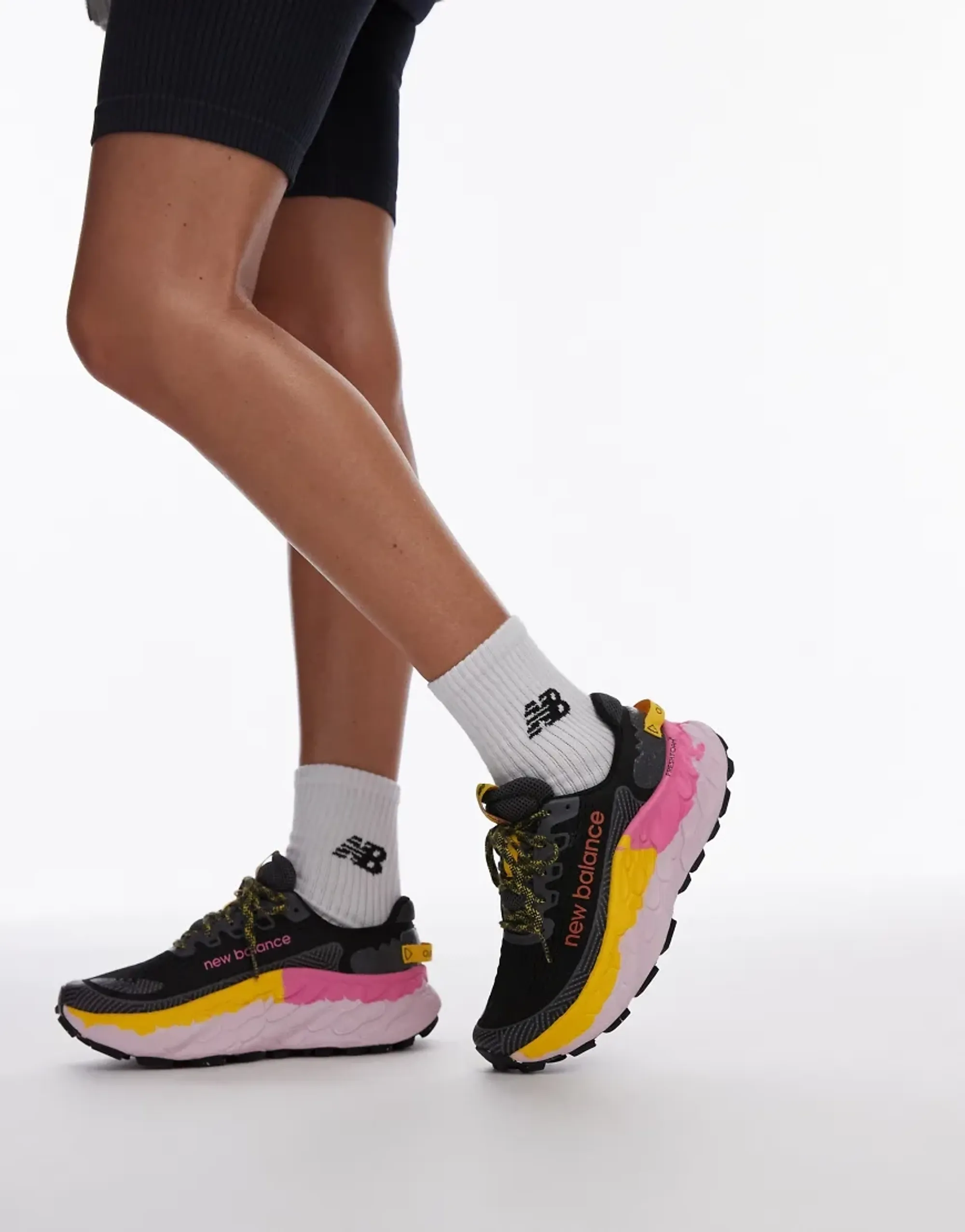 New Balance Fresh Foam X More v3 Women's Trail Running Shoes - AW24