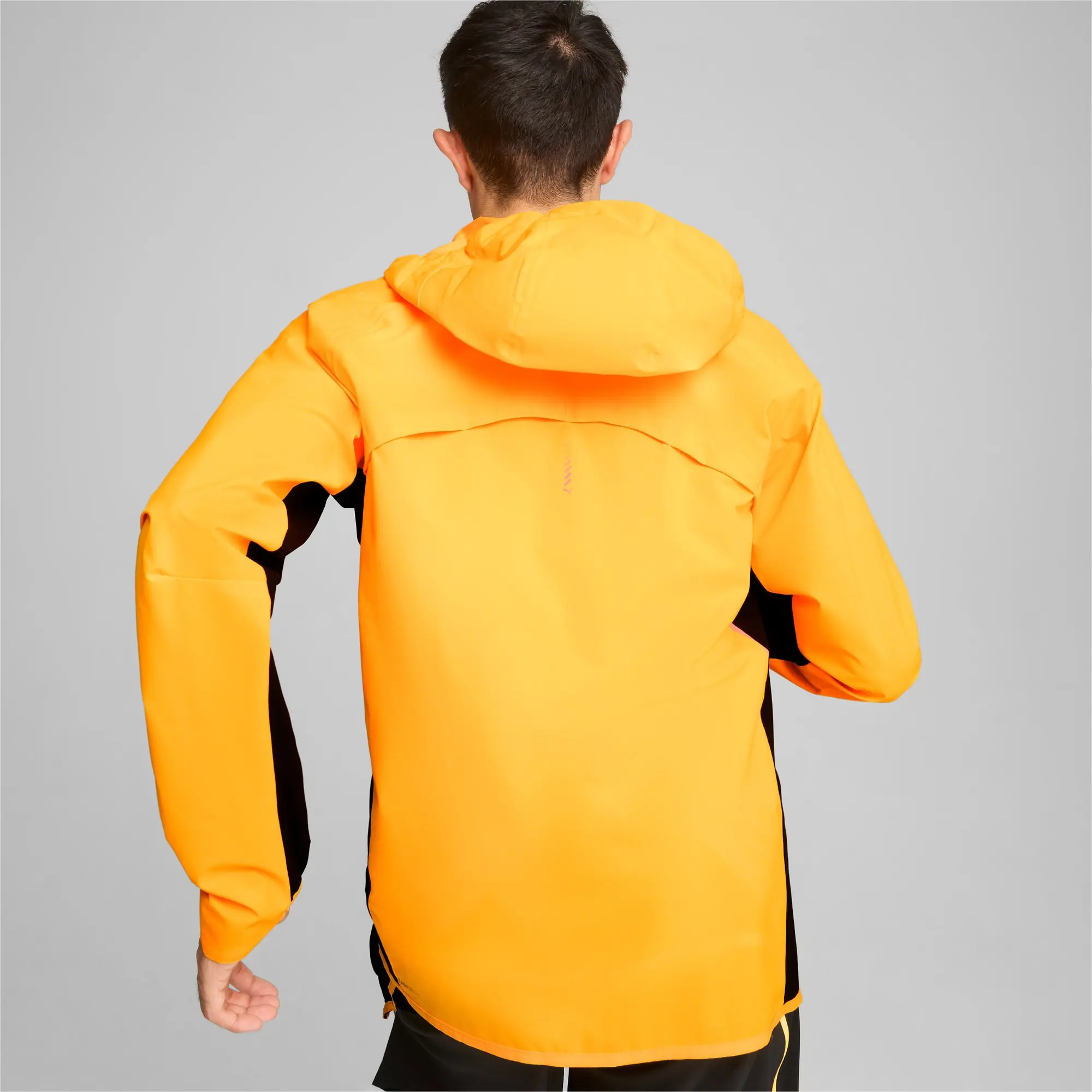 Puma RUN Mens Rain Jacket - Orange