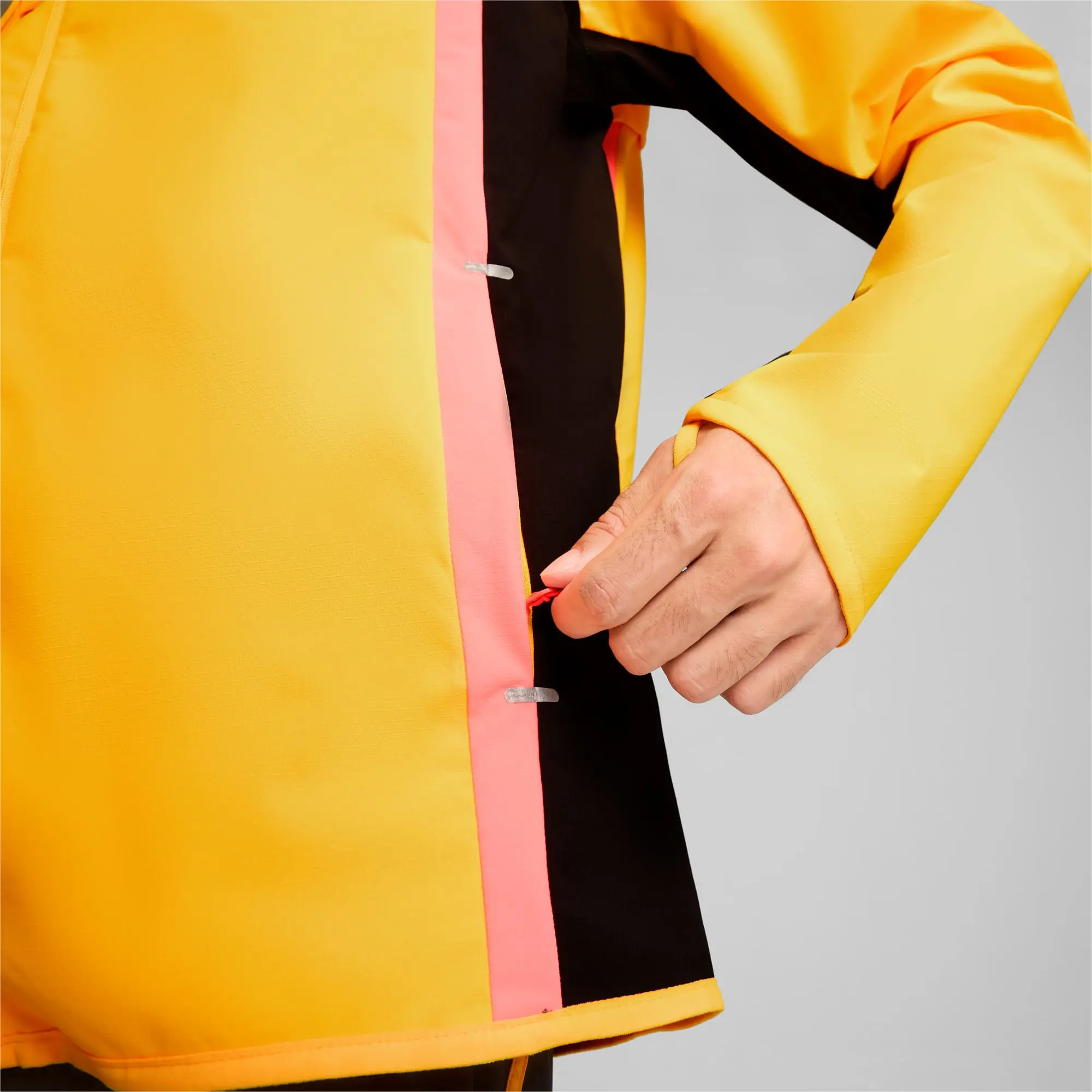 Puma RUN Mens Rain Jacket - Orange