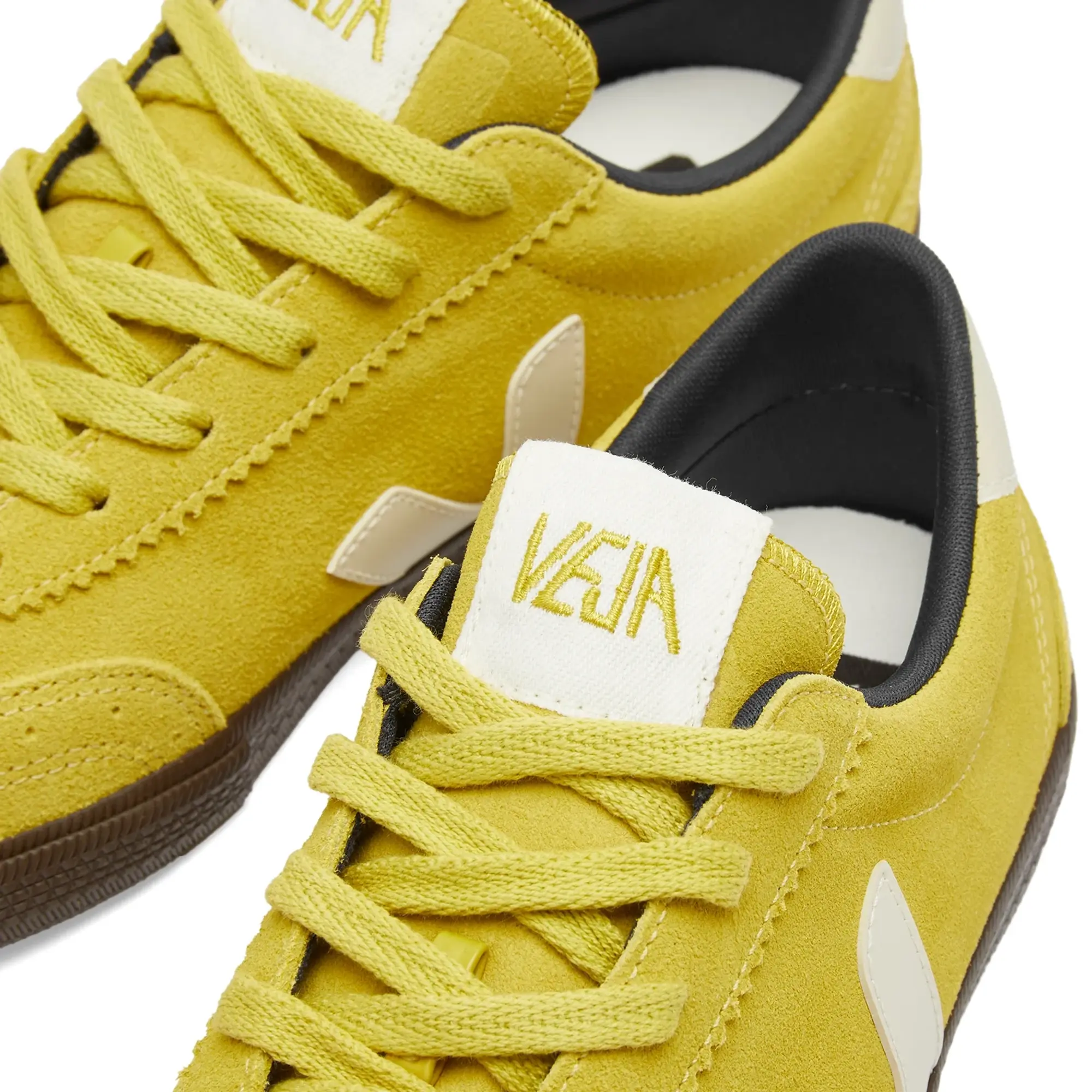 Veja Women's Volley Suede Sneaker Liquor Pierre Eagle