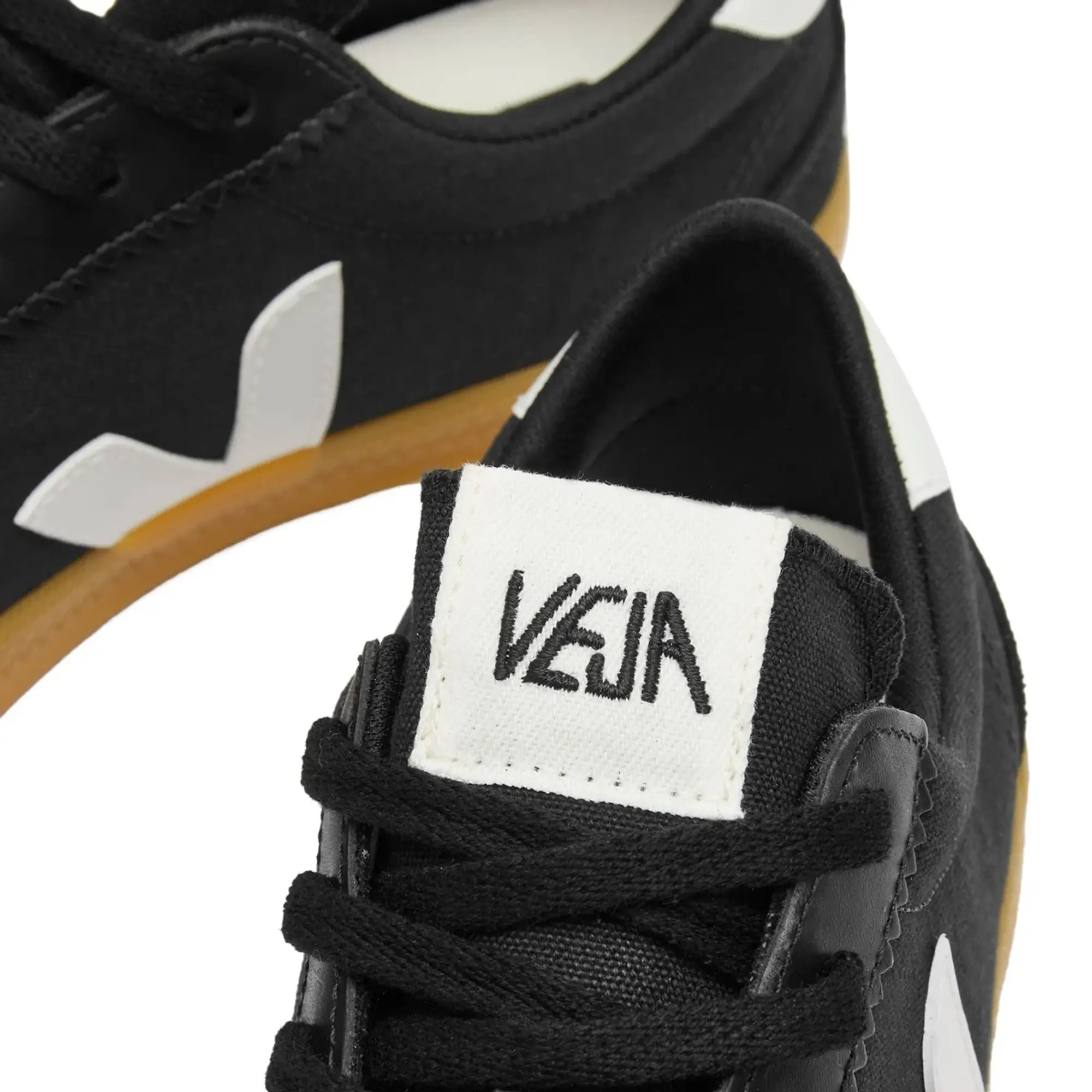 Veja Men's Volley Suede-Trimmed Cotton-Canvas Trainers
