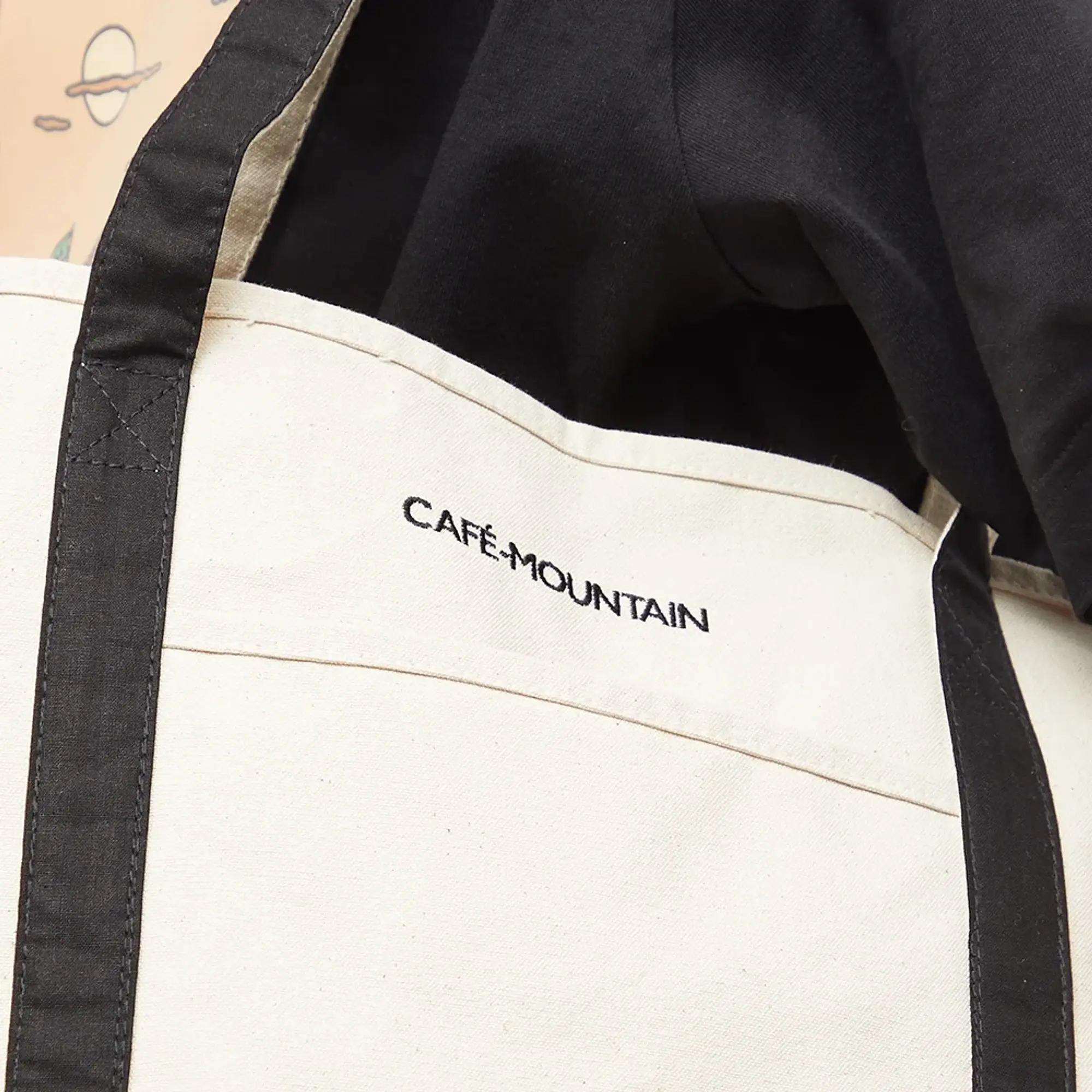 Café Mountain Men's 1960 Tote Bag Natural/Black