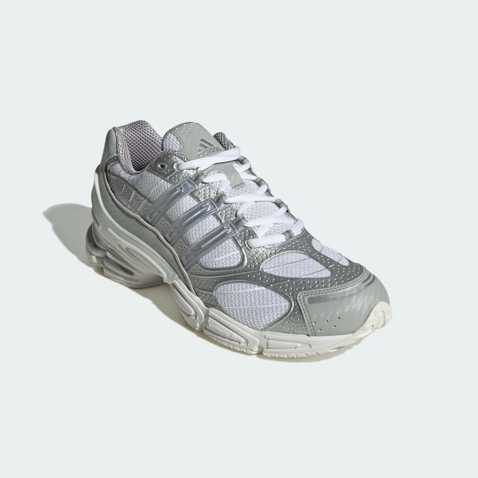 adidas OZWEEGO PRO