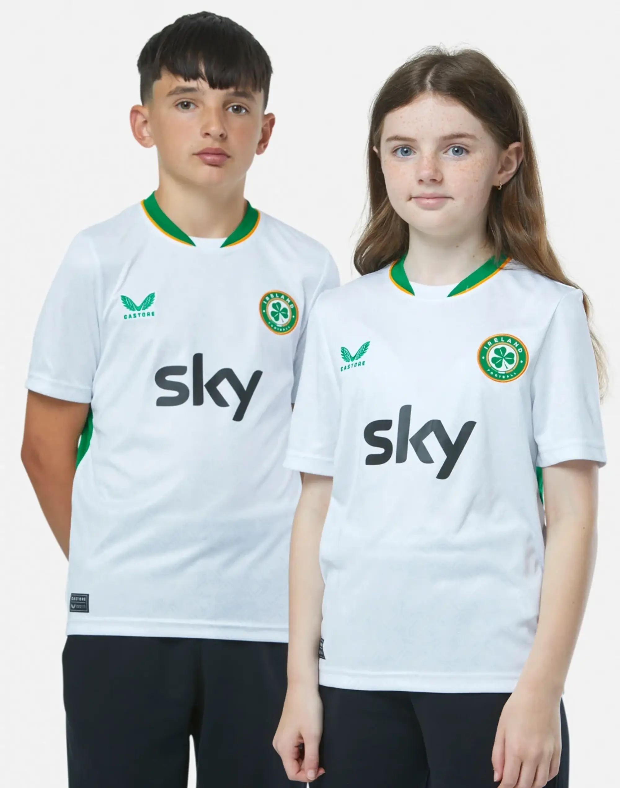 Castore Republic of Ireland Mens SS Away Shirt 2024