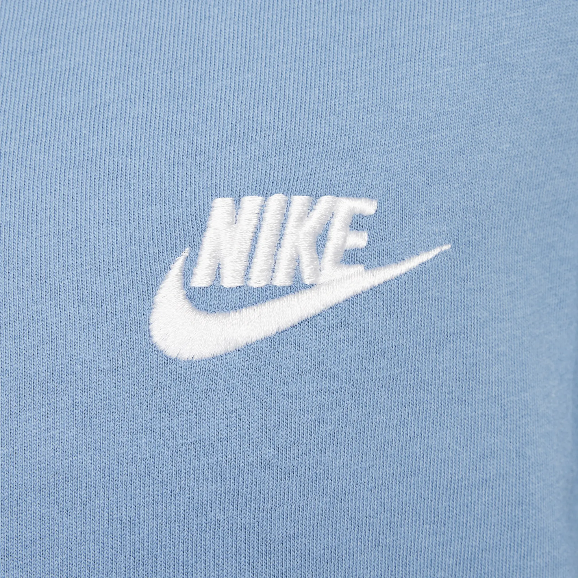 Nike Junior Club T-Shirt - Blue - Size S/B - Blue
